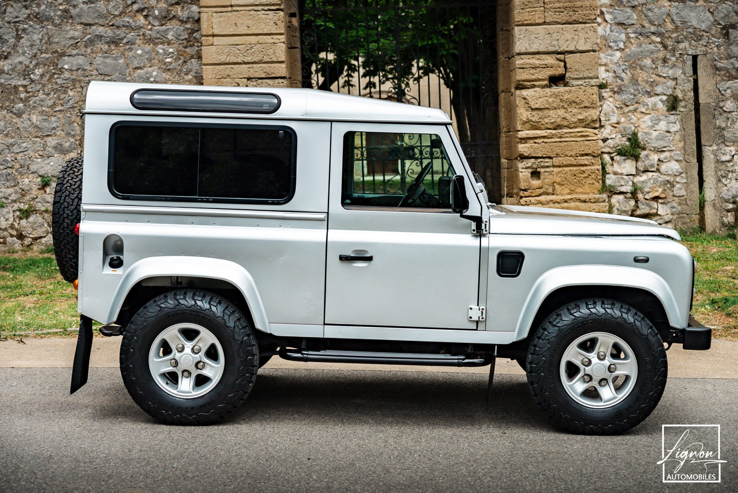 Photo Land Rover Defender 90 td5 sw 6 places