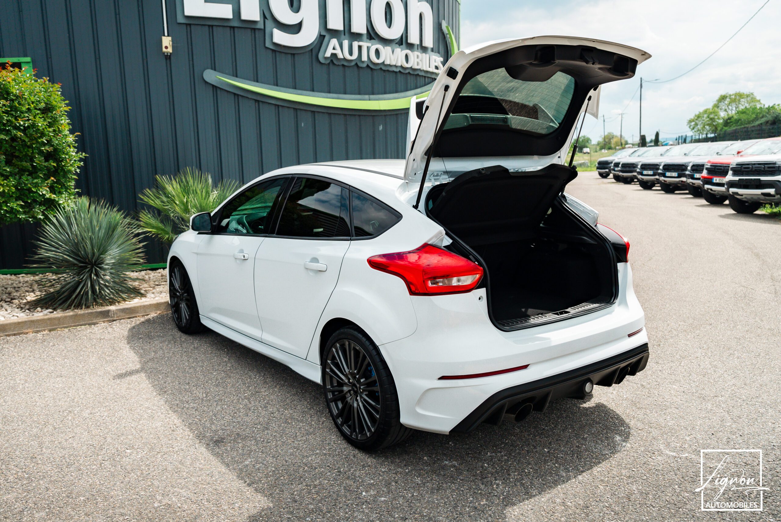 Photo Ford Focus RS 2.3 350 CH Recaro Baquet - GPS - CARPLAY - CAMERA