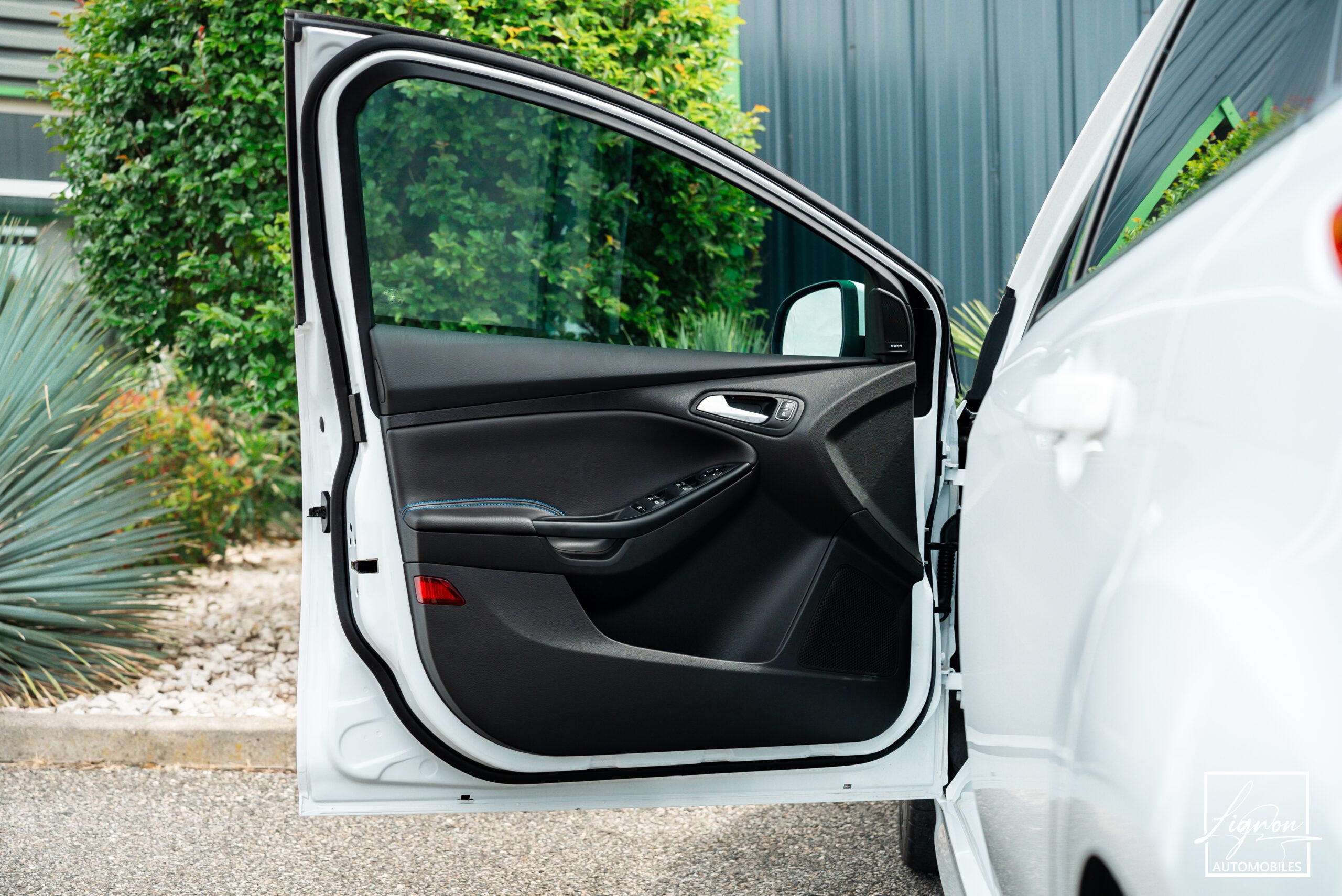 Photo Ford Focus RS 2.3 350 CH Recaro Baquet - GPS - CARPLAY - CAMERA