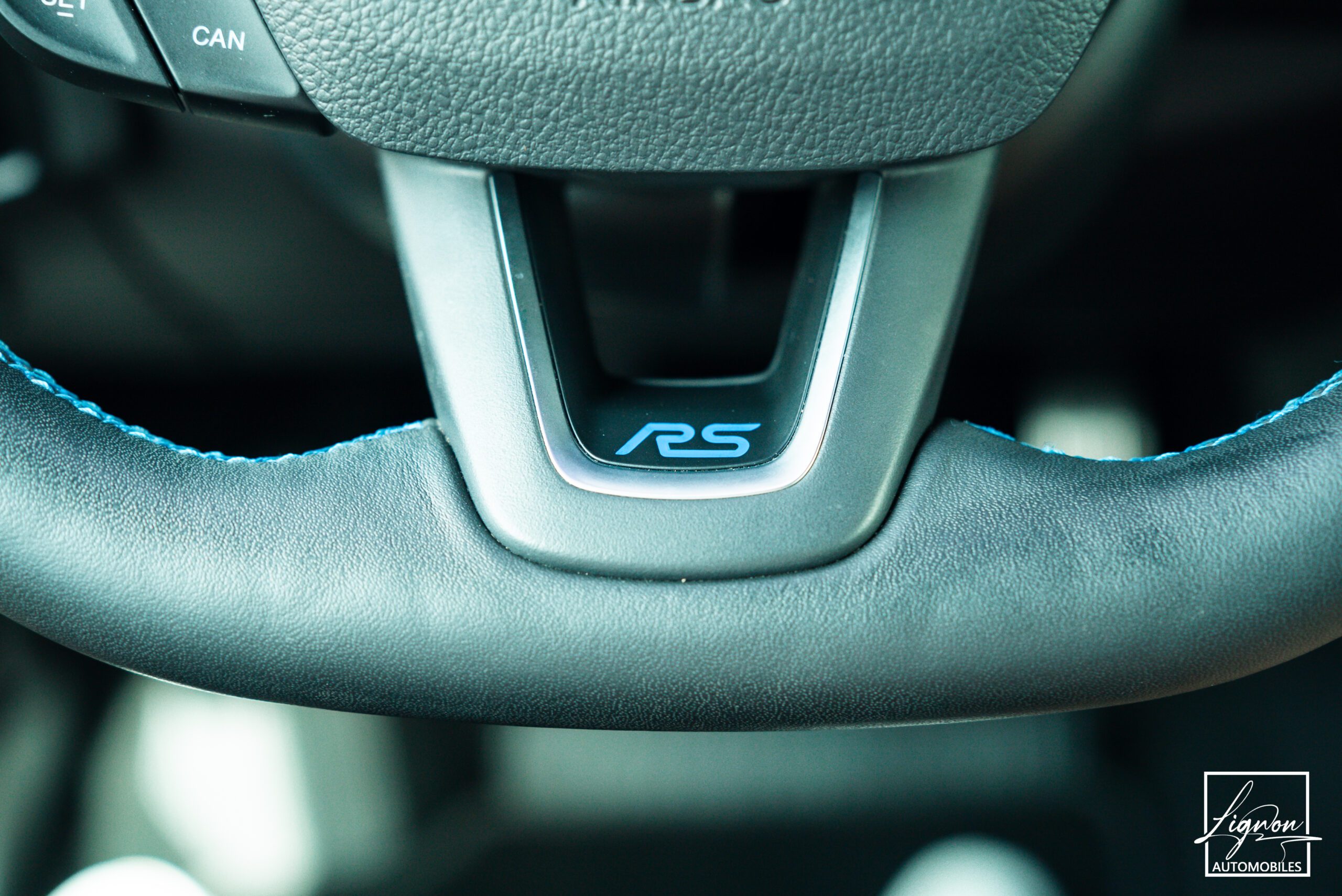Photo Ford Focus RS 2.3 350 CH Recaro Baquet - GPS - CARPLAY - CAMERA