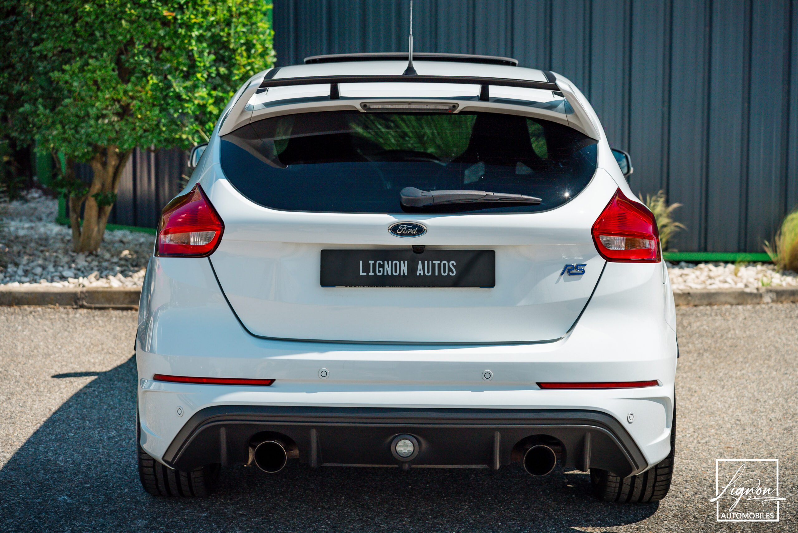 Photo Ford Focus RS 2.3 350 CH Recaro Baquet - GPS - TOIT OUVRANT - CAMERA