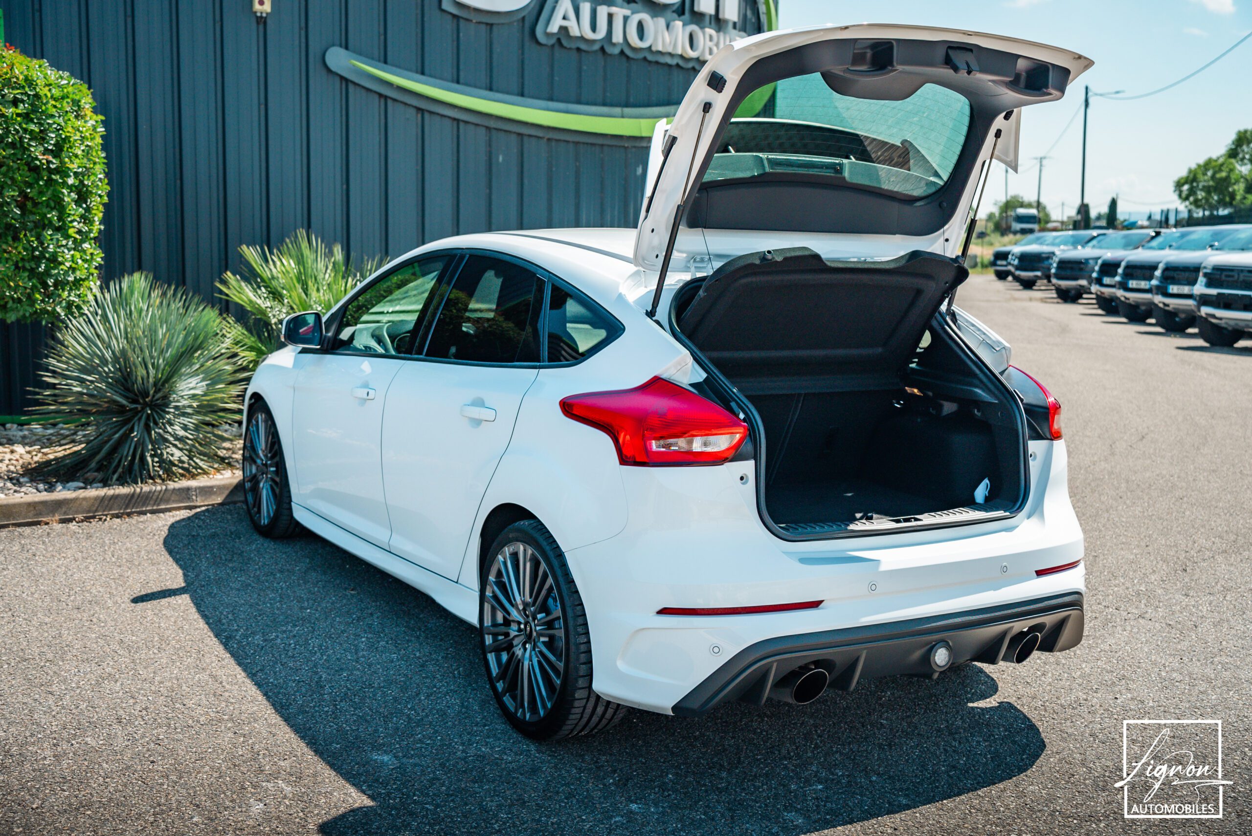 Photo Ford Focus RS 2.3 350 CH Recaro Baquet - GPS - TOIT OUVRANT - CAMERA