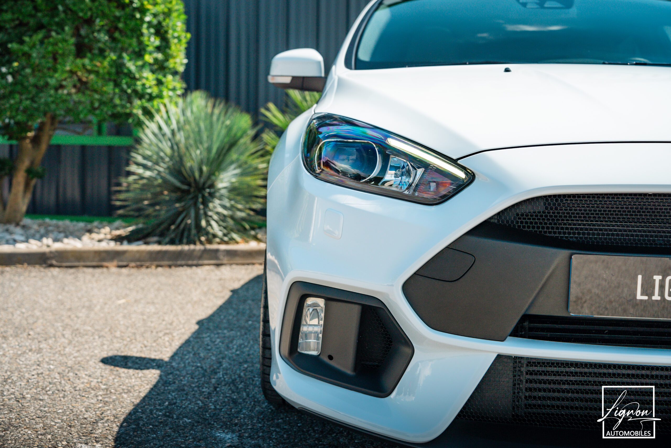 Photo Ford Focus RS 2.3 350 CH Recaro Baquet - GPS - TOIT OUVRANT - CAMERA