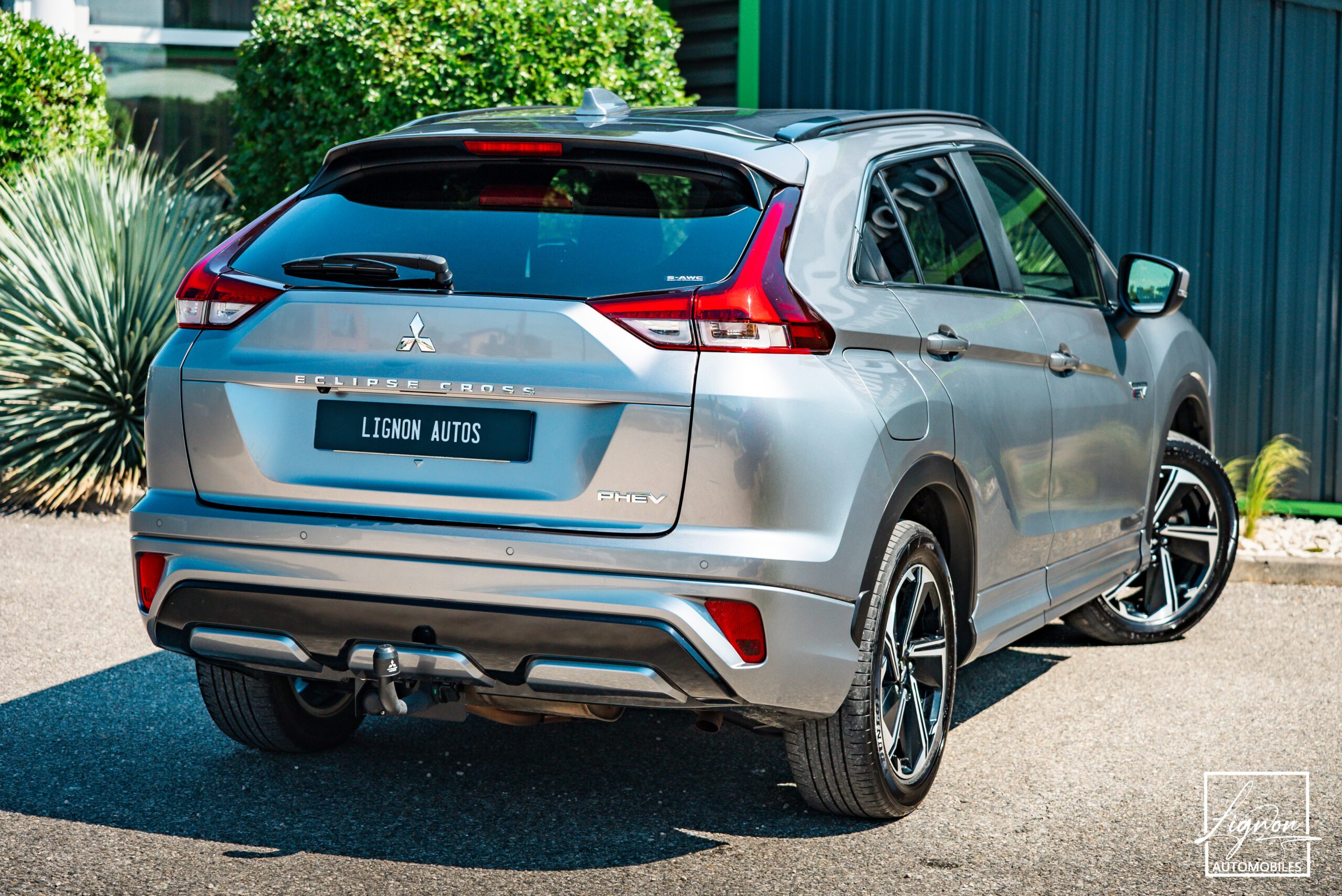 Mitsubishi Eclipse Cross 2.4 PHEV 188 ch Intens Design 4wd - Attelage