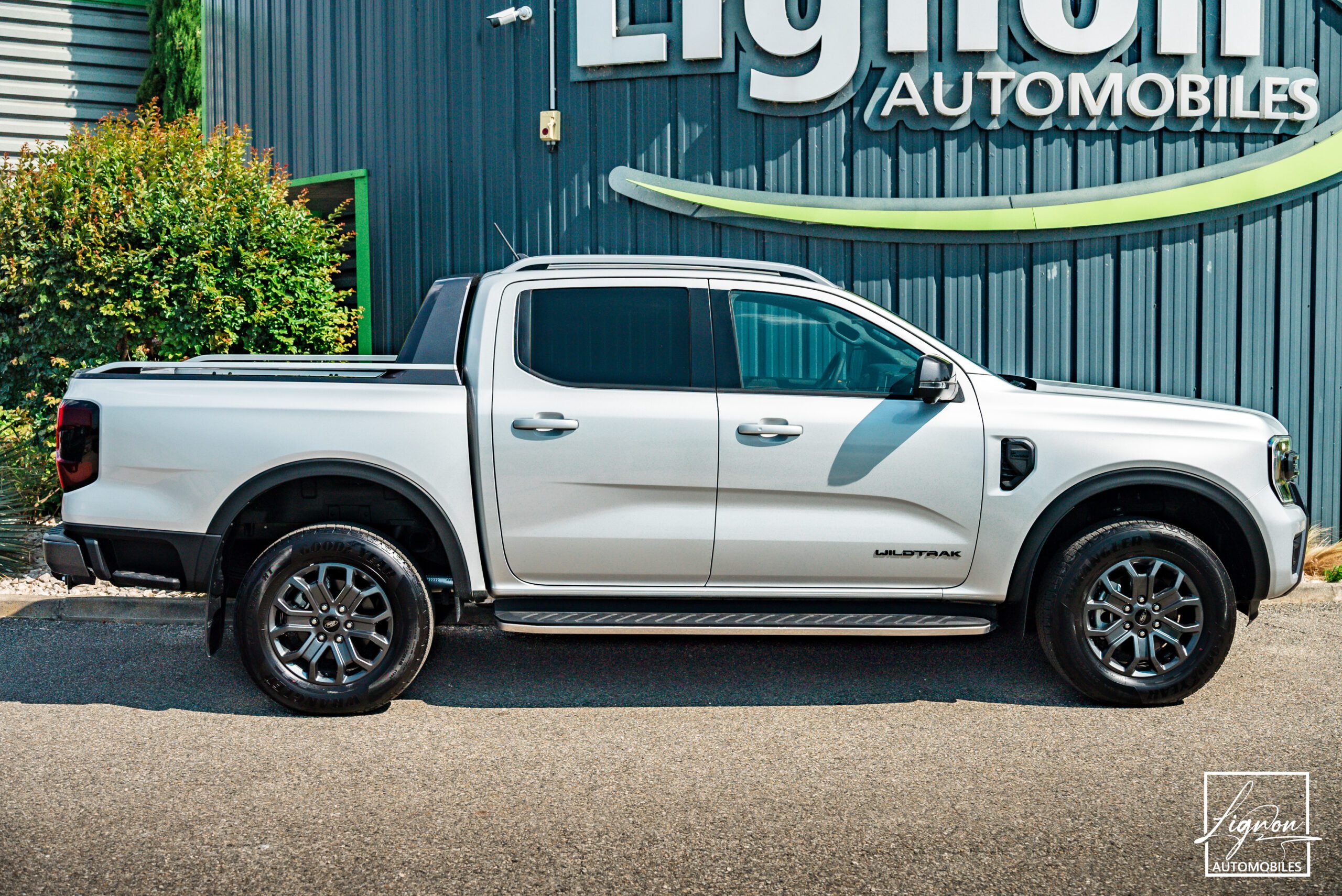 Photo Ford Ranger Wildtrak Double Cabine 2.0 ECOBLUE 205 CH TVA RECUPERABLE