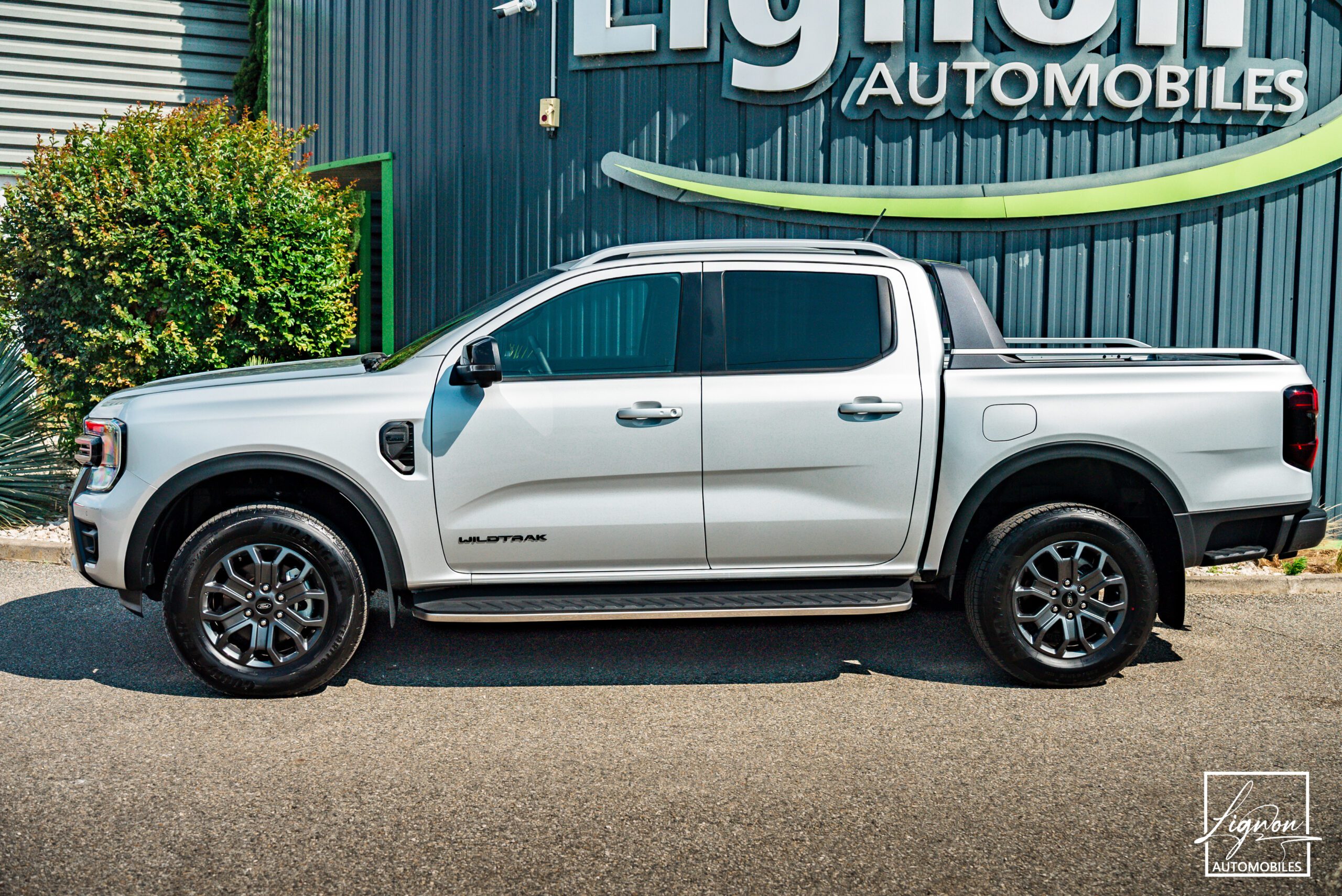 Photo Ford Ranger Wildtrak Double Cabine 2.0 ECOBLUE 205 CH TVA RECUPERABLE