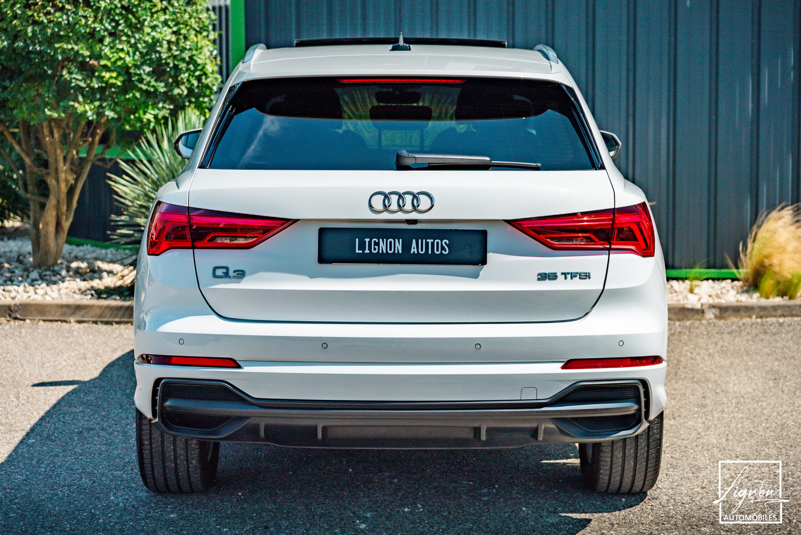 Photo Audi Q3 35 TFSI 150 CH S Line S-tronic 7 - Toit Pano. - B&O
