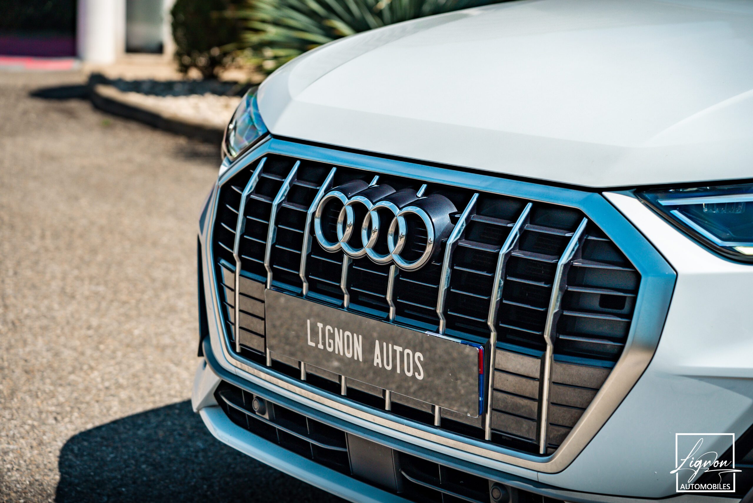 Photo Audi Q3 35 TFSI 150 CH S Line S-tronic 7 - Toit Pano. - B&O