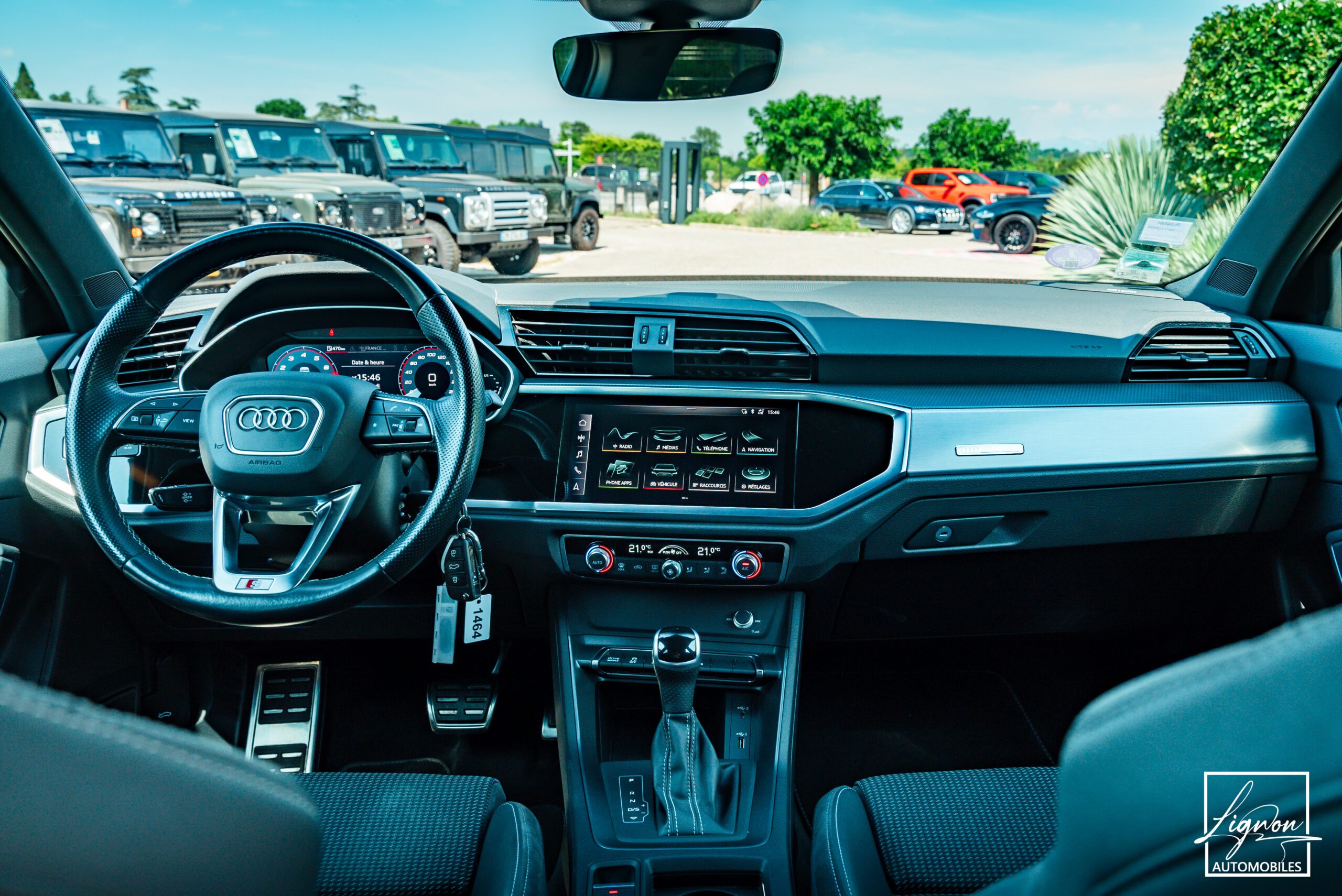 Photo Audi Q3 35 TFSI 150 CH S Line S-tronic 7 - Toit Pano. - B&O