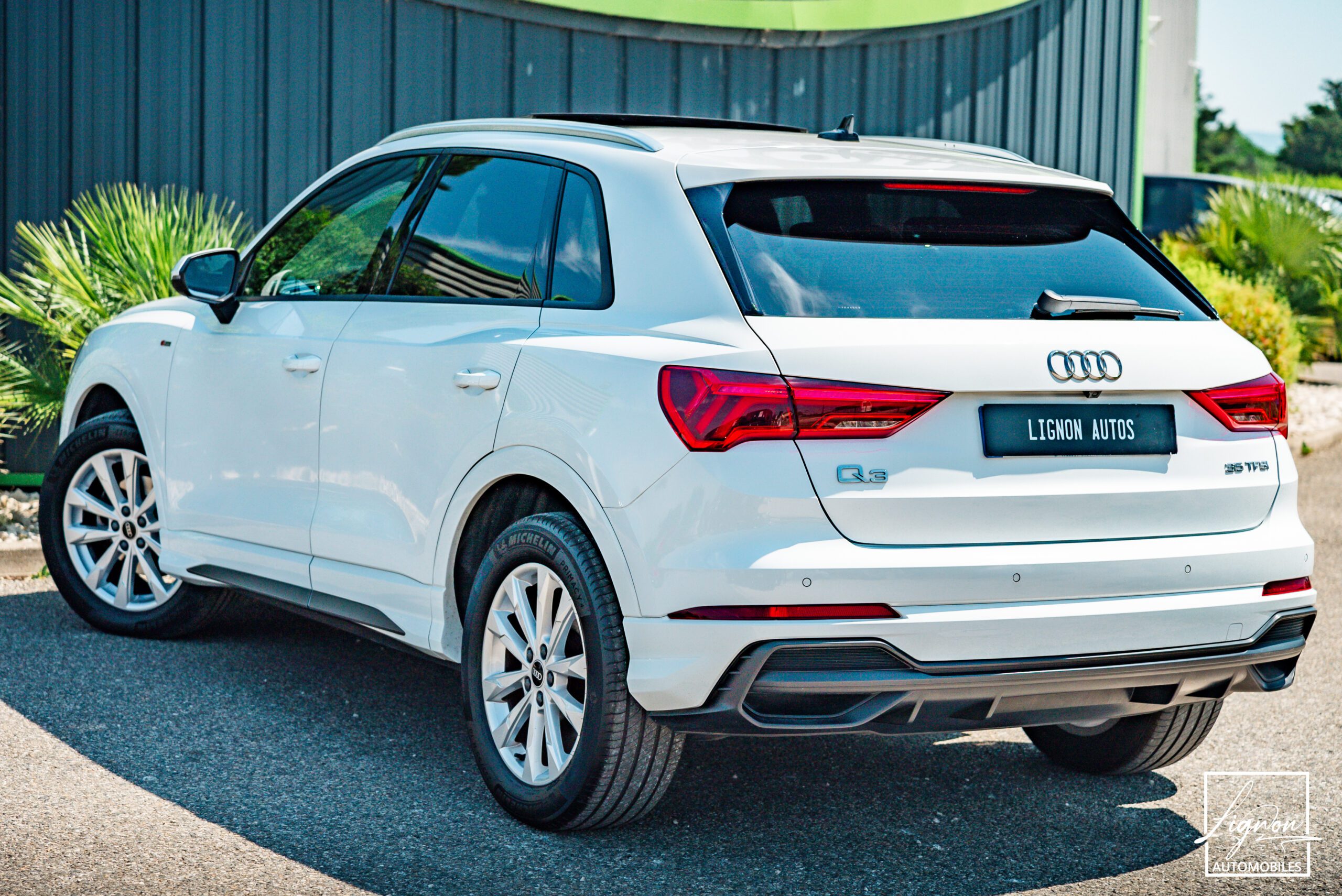 Photo Audi Q3 35 TFSI 150 CH S Line S-tronic 7 - Toit Pano. - B&O