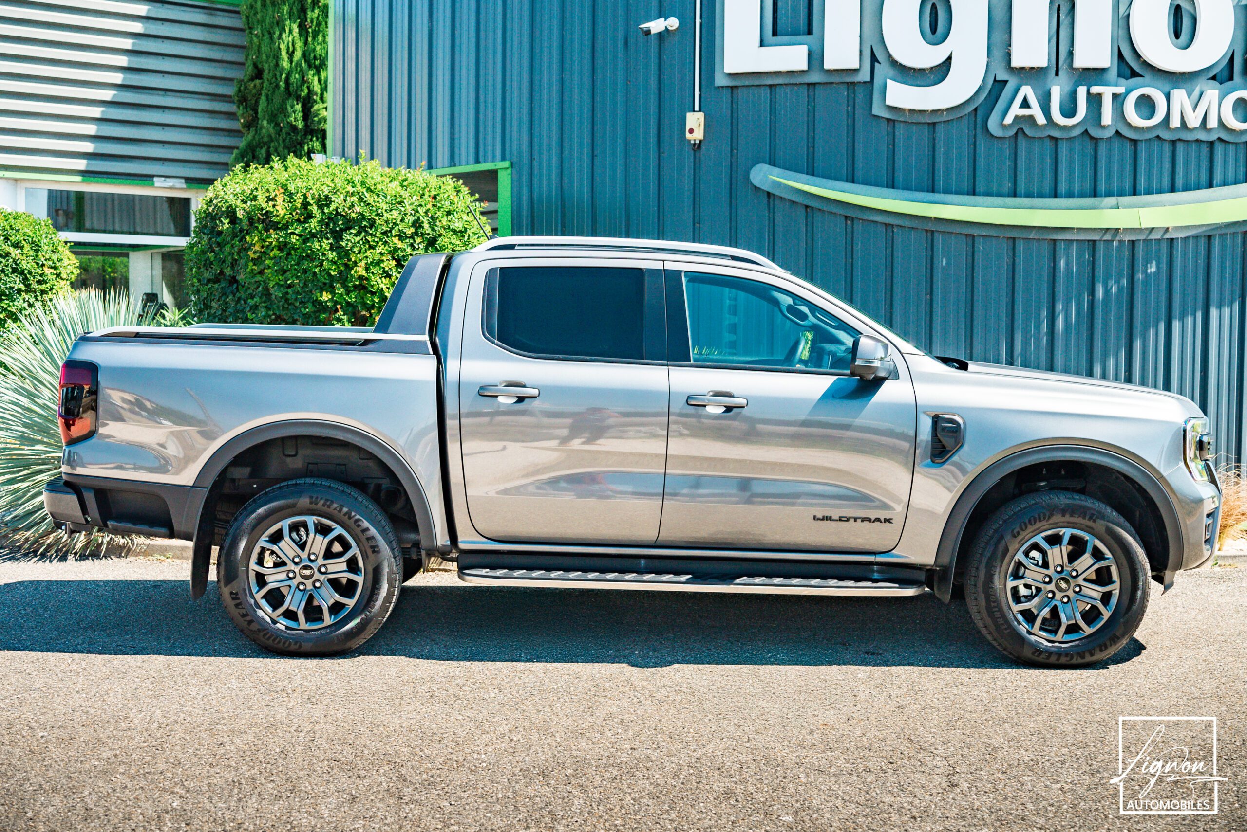 Photo Ford Ranger Wildtrak Double Cabine 2.0 ECOBLUE 205 CH - TVA RECUPERABLE