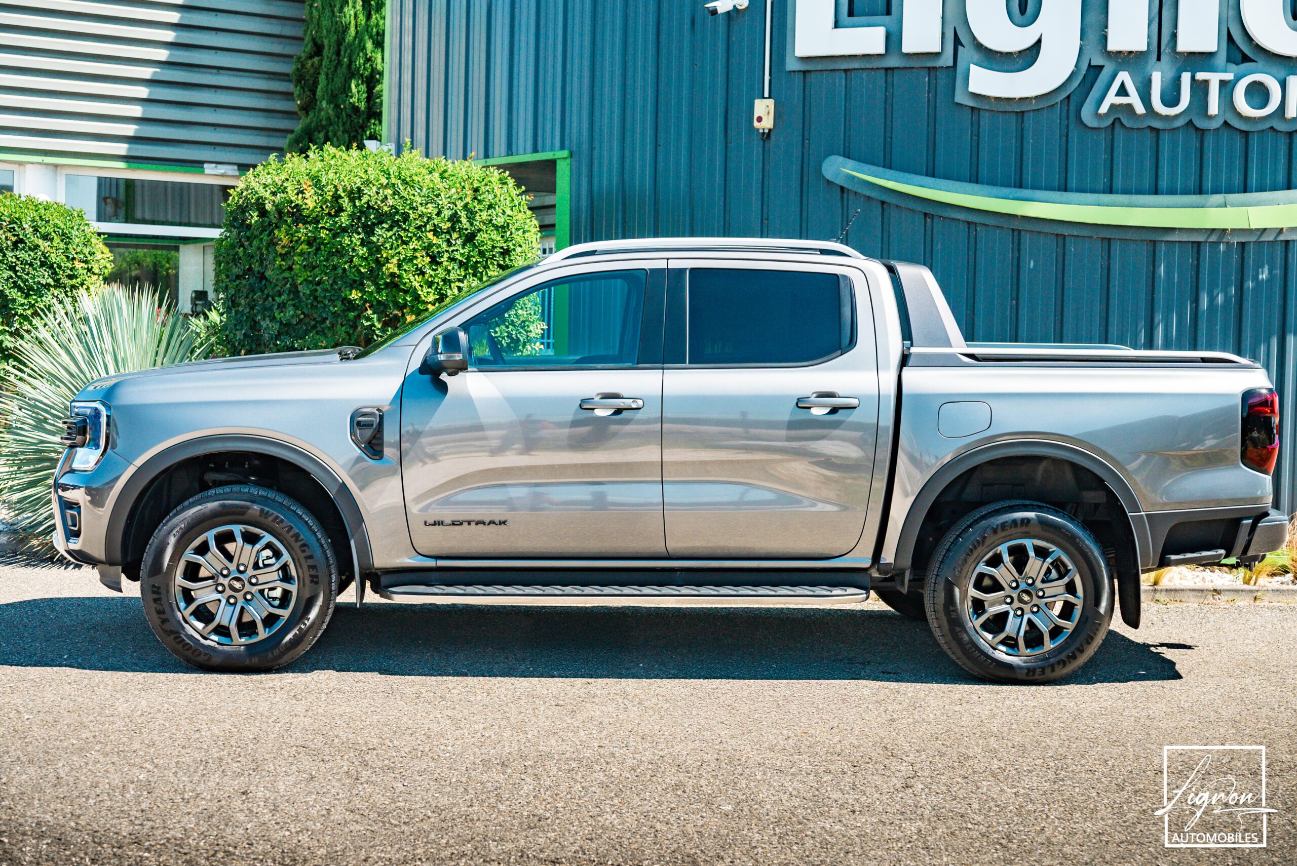Photo Ford Ranger Wildtrak Double Cabine 2.0 ECOBLUE 205 CH - TVA RECUPERABLE