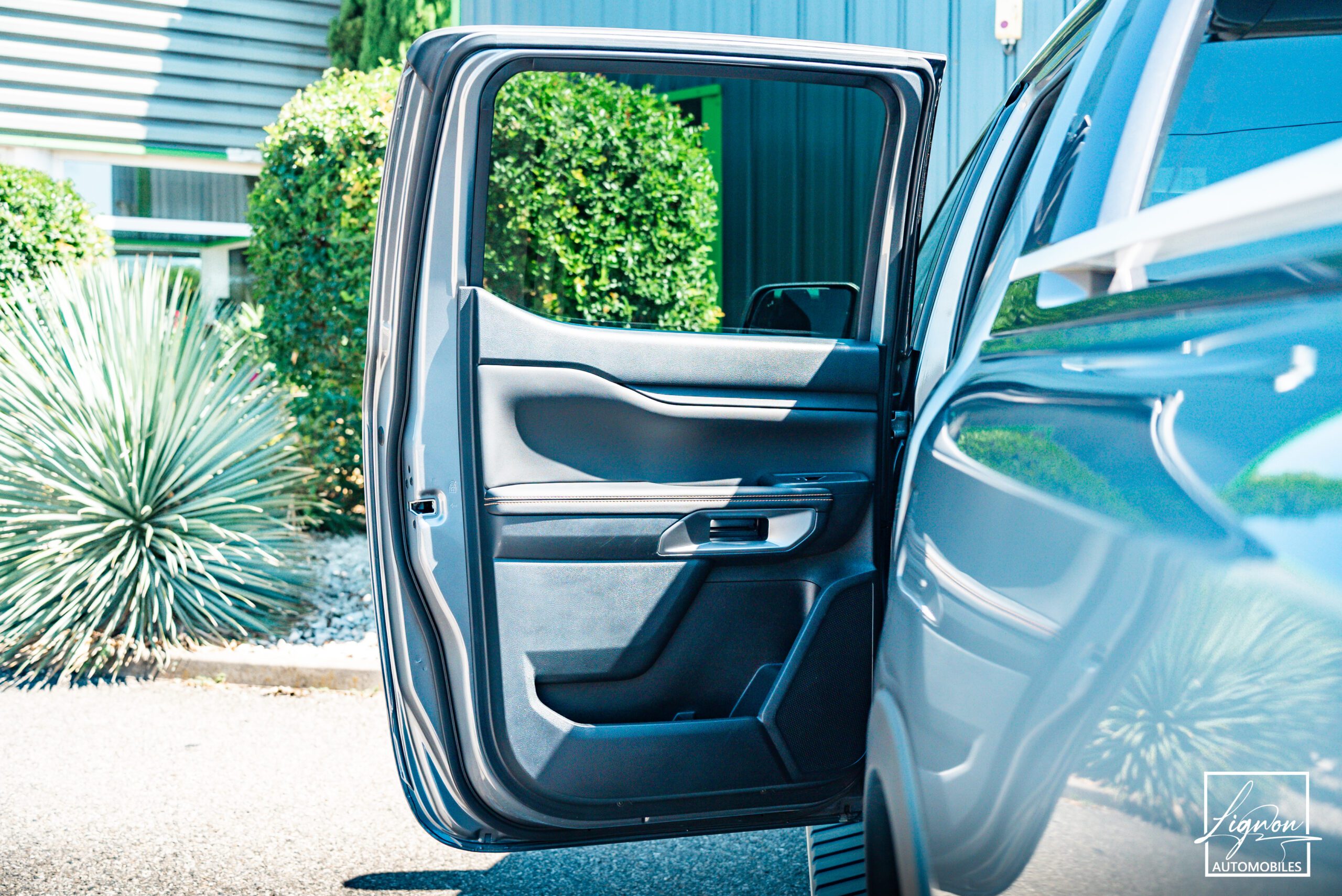 Photo Ford Ranger Wildtrak Double Cabine 2.0 ECOBLUE 205 CH - TVA RECUPERABLE