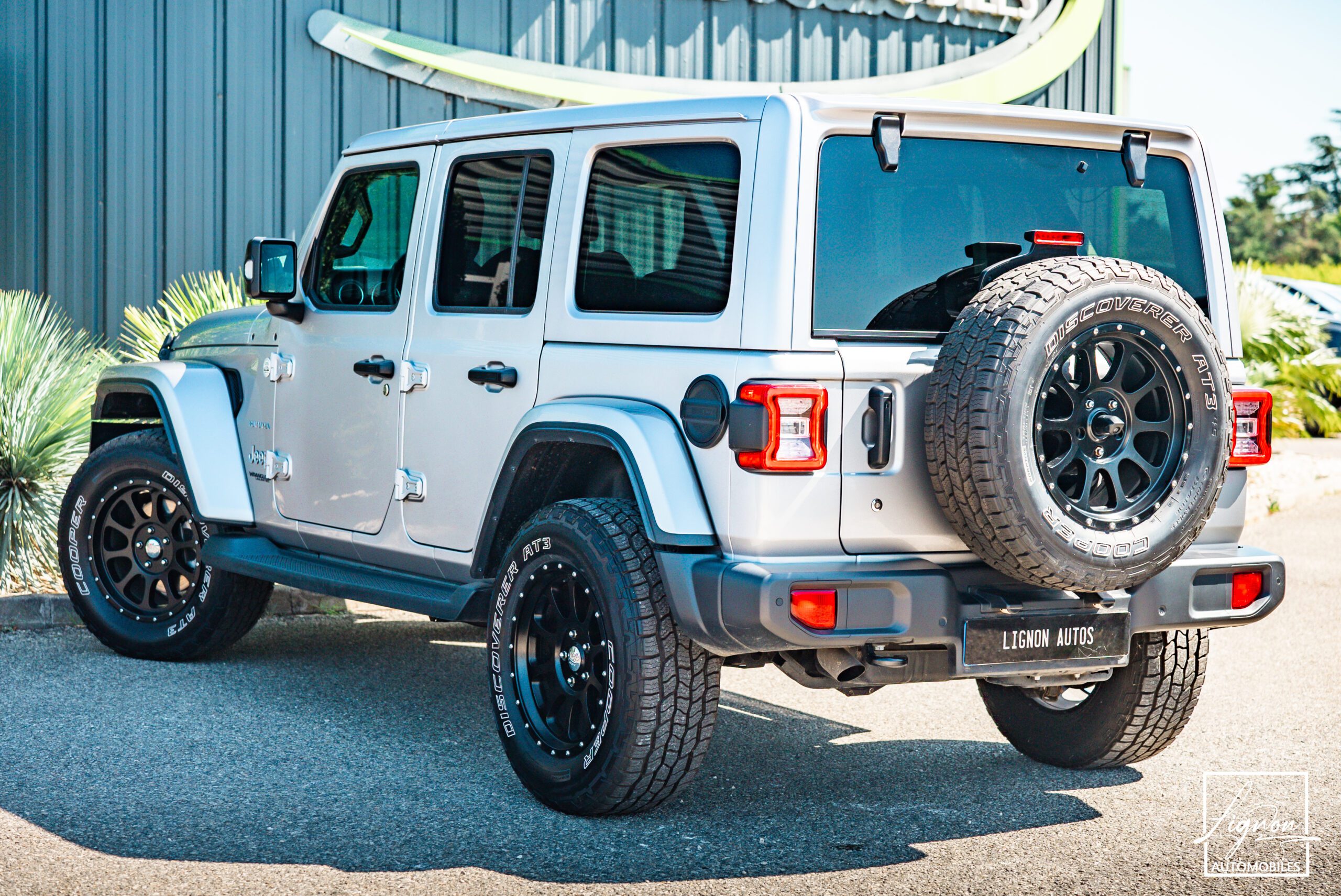 Photo Jeep Wrangler Unlimited Overland 2.2 Diesel 200ch 5 places
