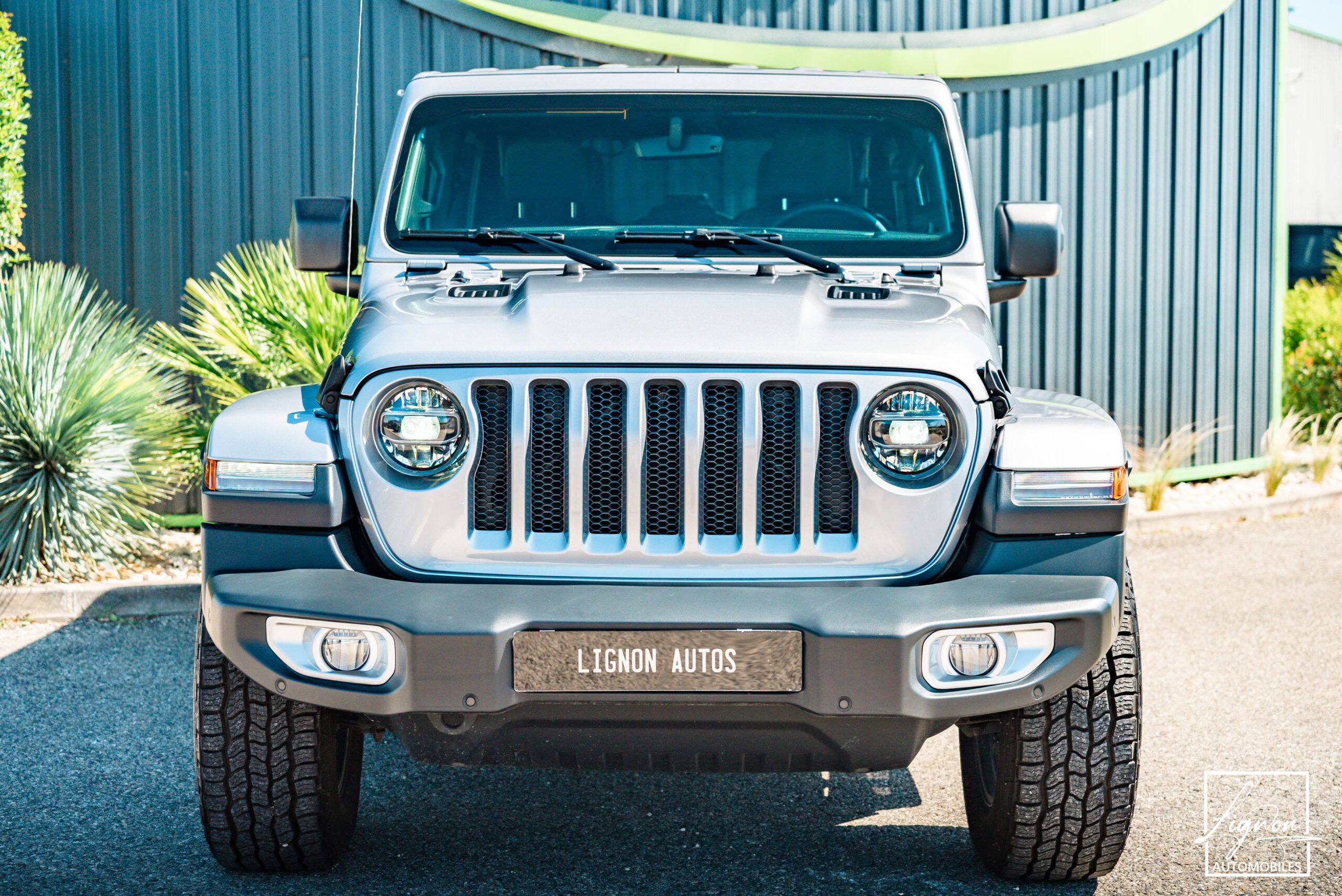 Photo Jeep Wrangler Unlimited Overland 2.2 Diesel 200ch 5 places
