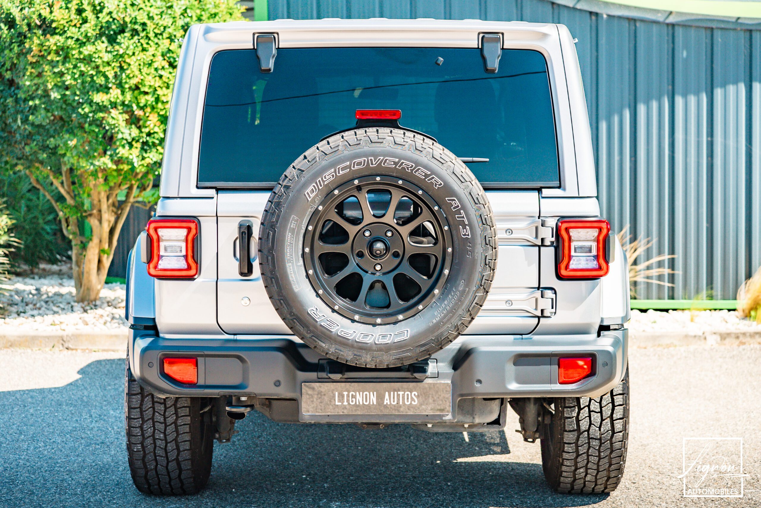 Photo Jeep Wrangler Unlimited Overland 2.2 Diesel 200ch 5 places