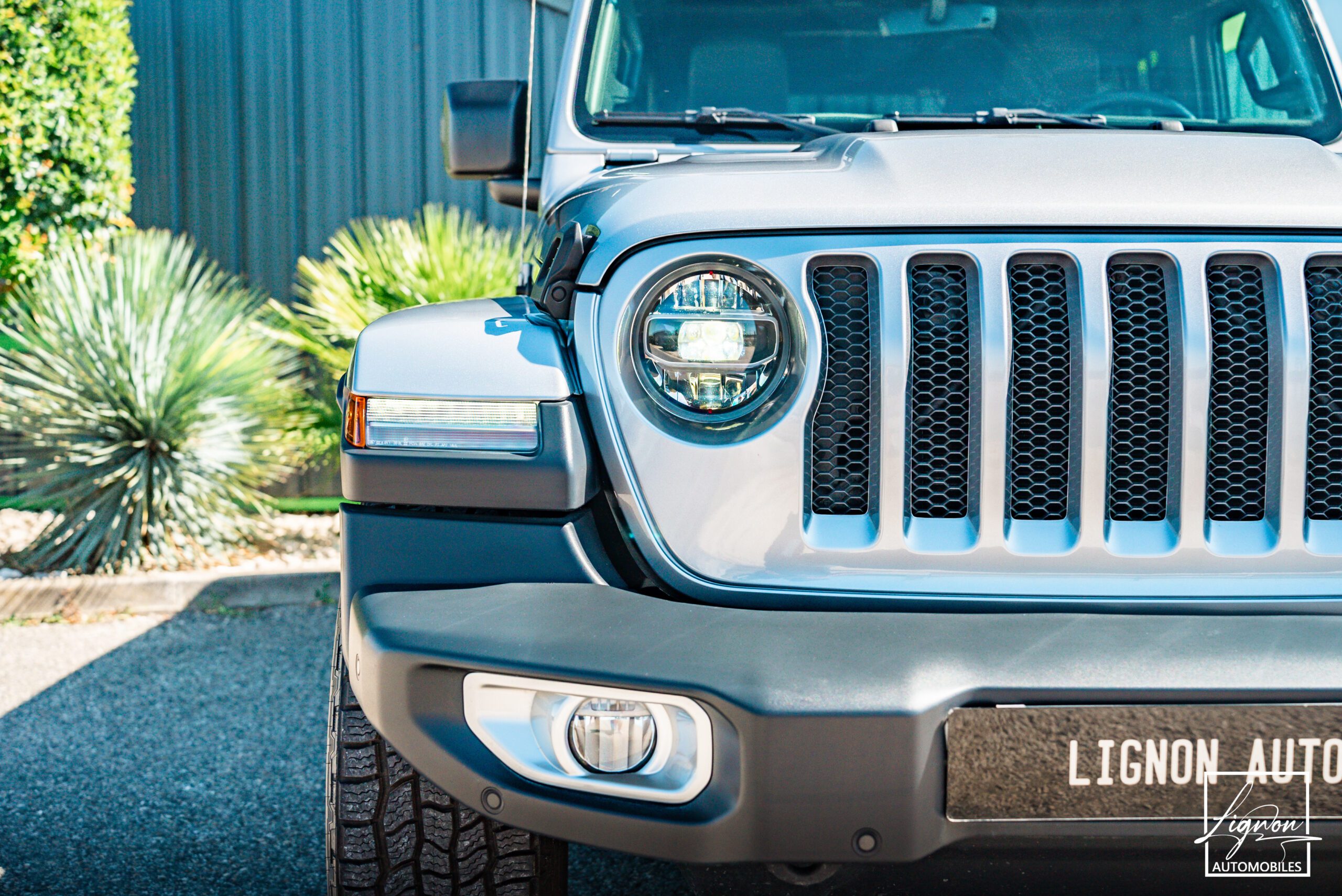 Photo Jeep Wrangler Unlimited Overland 2.2 Diesel 200ch 5 places
