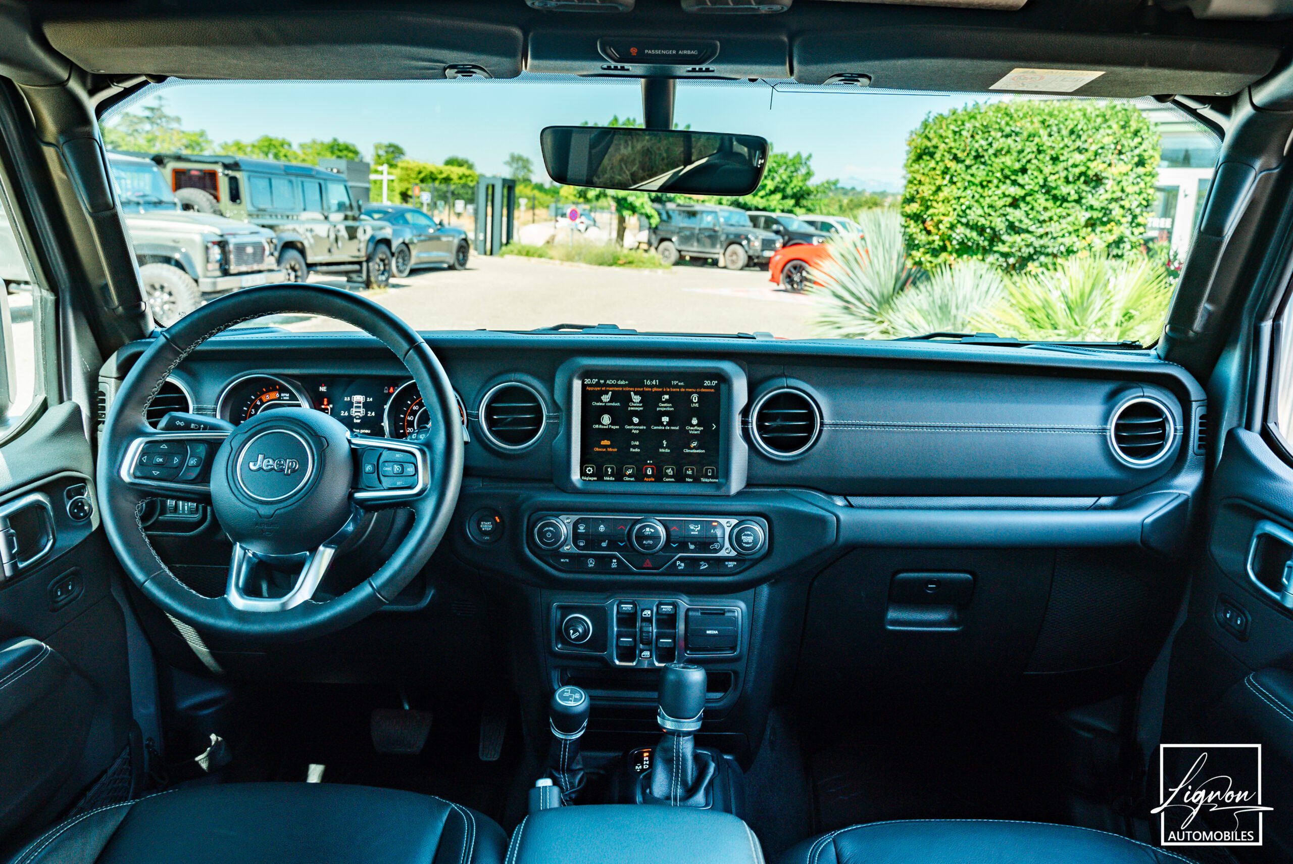 Photo Jeep Wrangler Unlimited Overland 2.2 Diesel 200ch 5 places