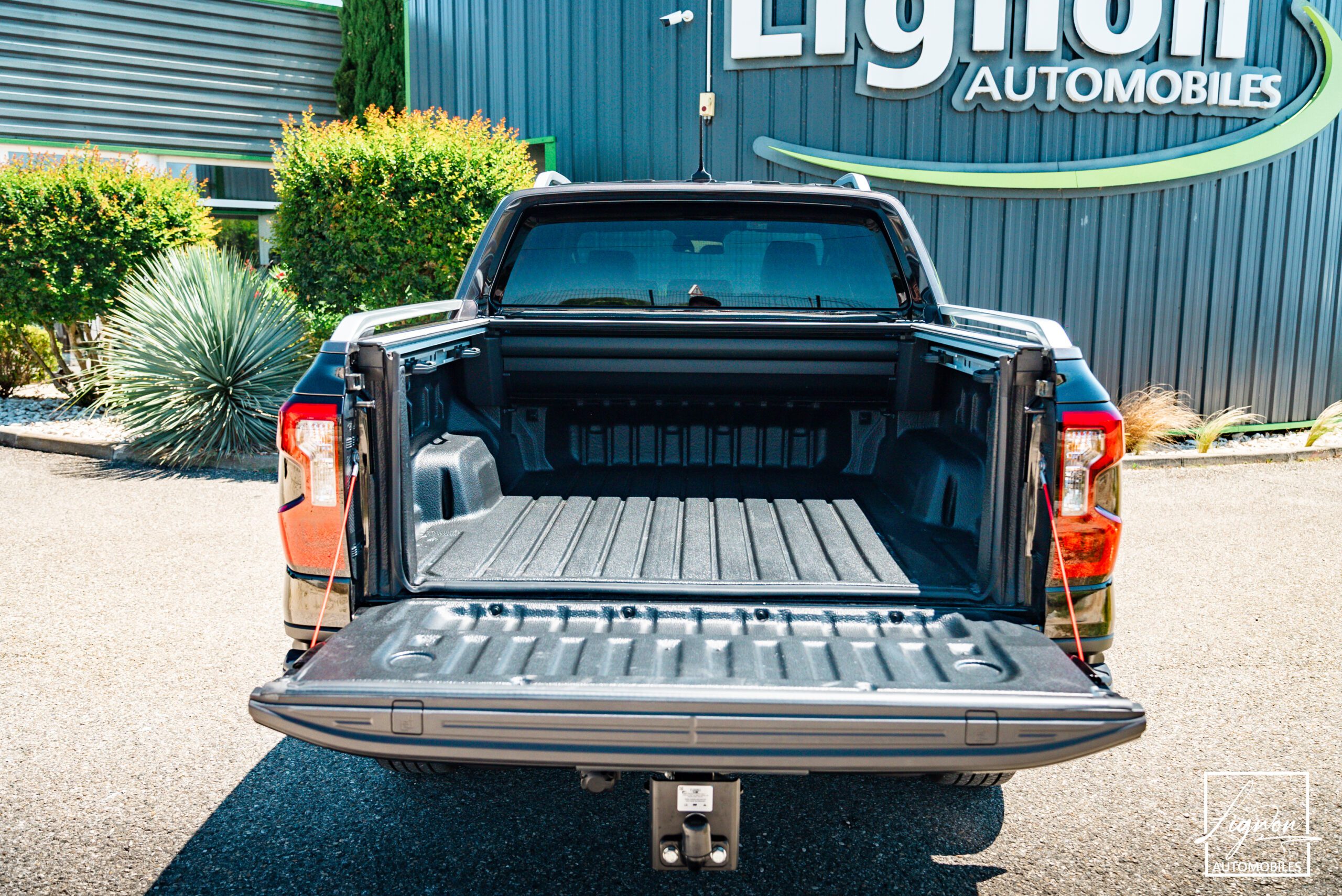 Photo Ford Ranger Wildtrak Double Cabine 2.0 ECOBLUE 205 CH - TVA RECUPERABLE