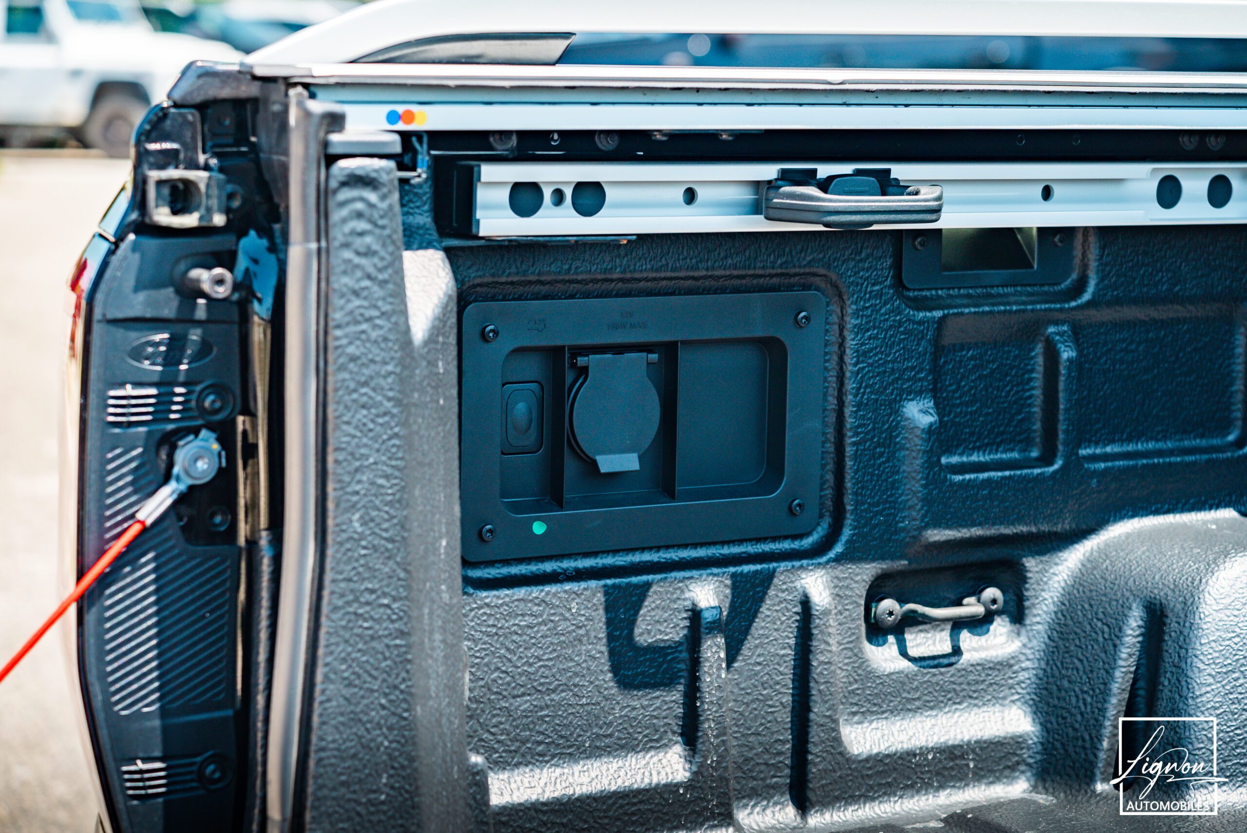 Photo Ford Ranger Wildtrak Double Cabine 2.0 ECOBLUE 205 CH - TVA RECUPERABLE