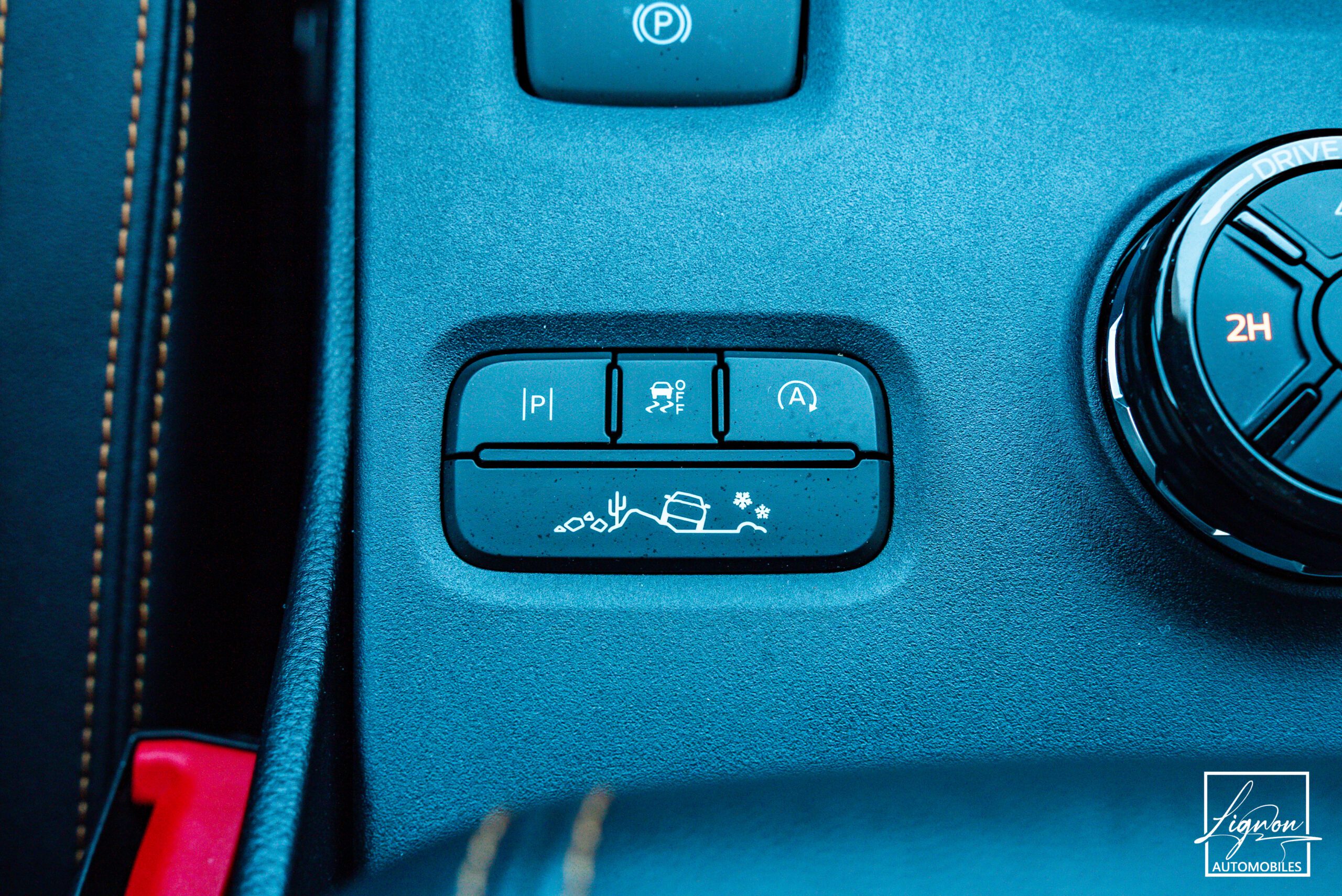 Photo Ford Ranger Wildtrak Double Cabine 2.0 ECOBLUE 205 CH - TVA RECUPERABLE