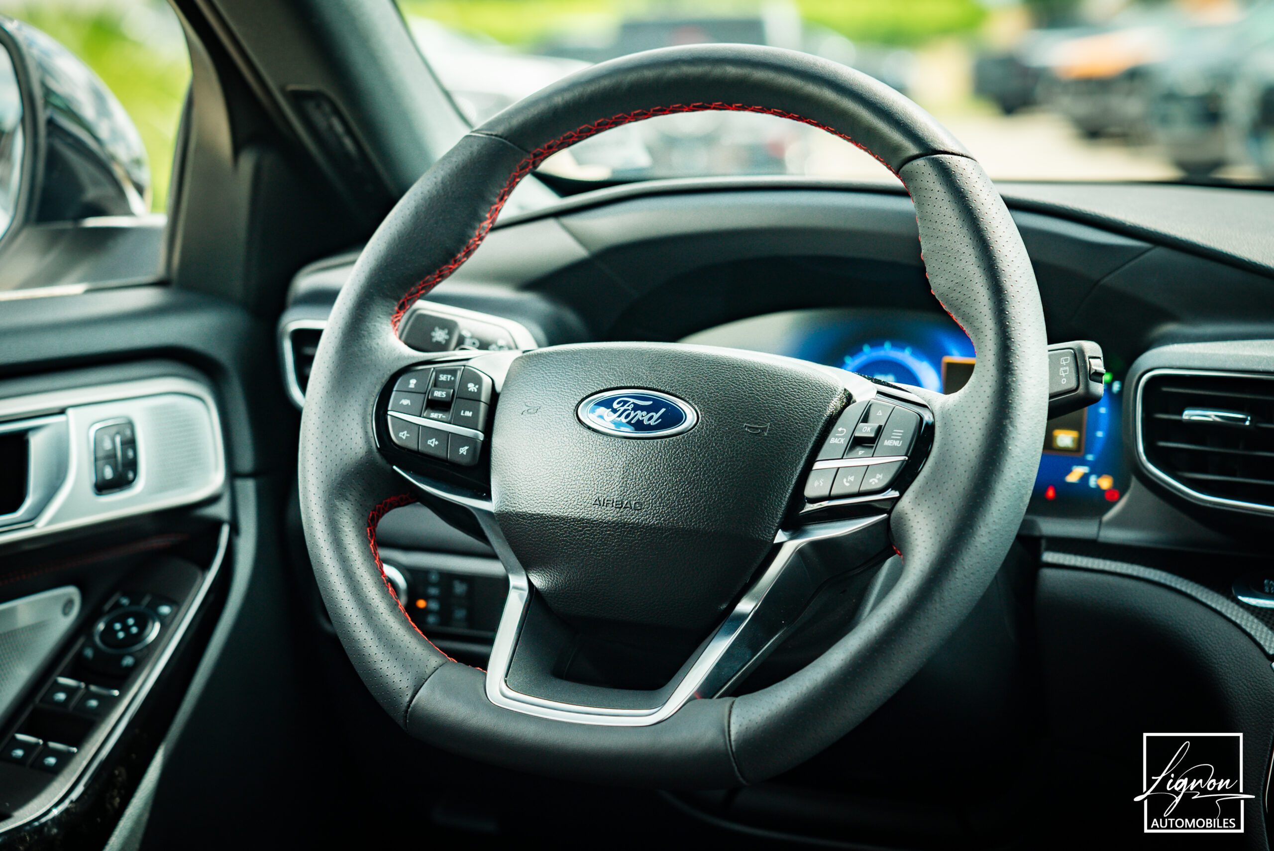 Photo FORD EXPLORER 3.0 ECOBOOST 457 ch Parallel PHEV ST-Line i-AWD BVA10