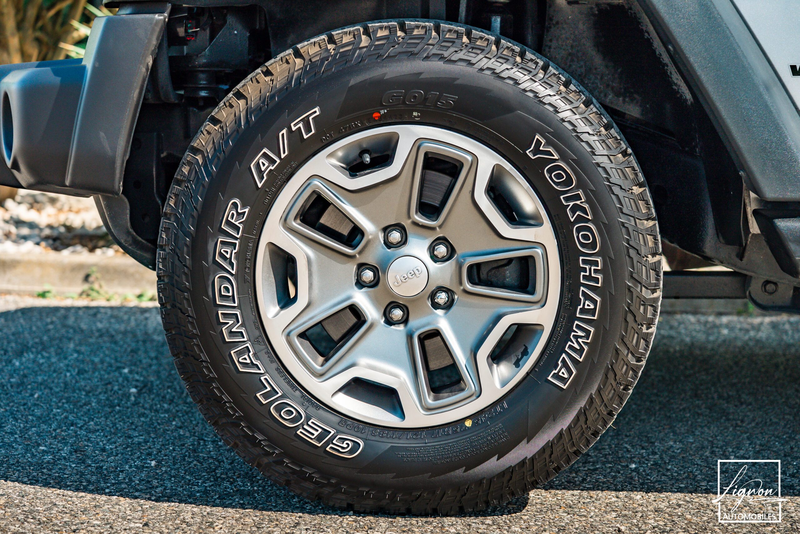 Photo Jeep Wrangler 2.8 CRD 200CH Rubicon BVA 3 portes avec bache et hard top