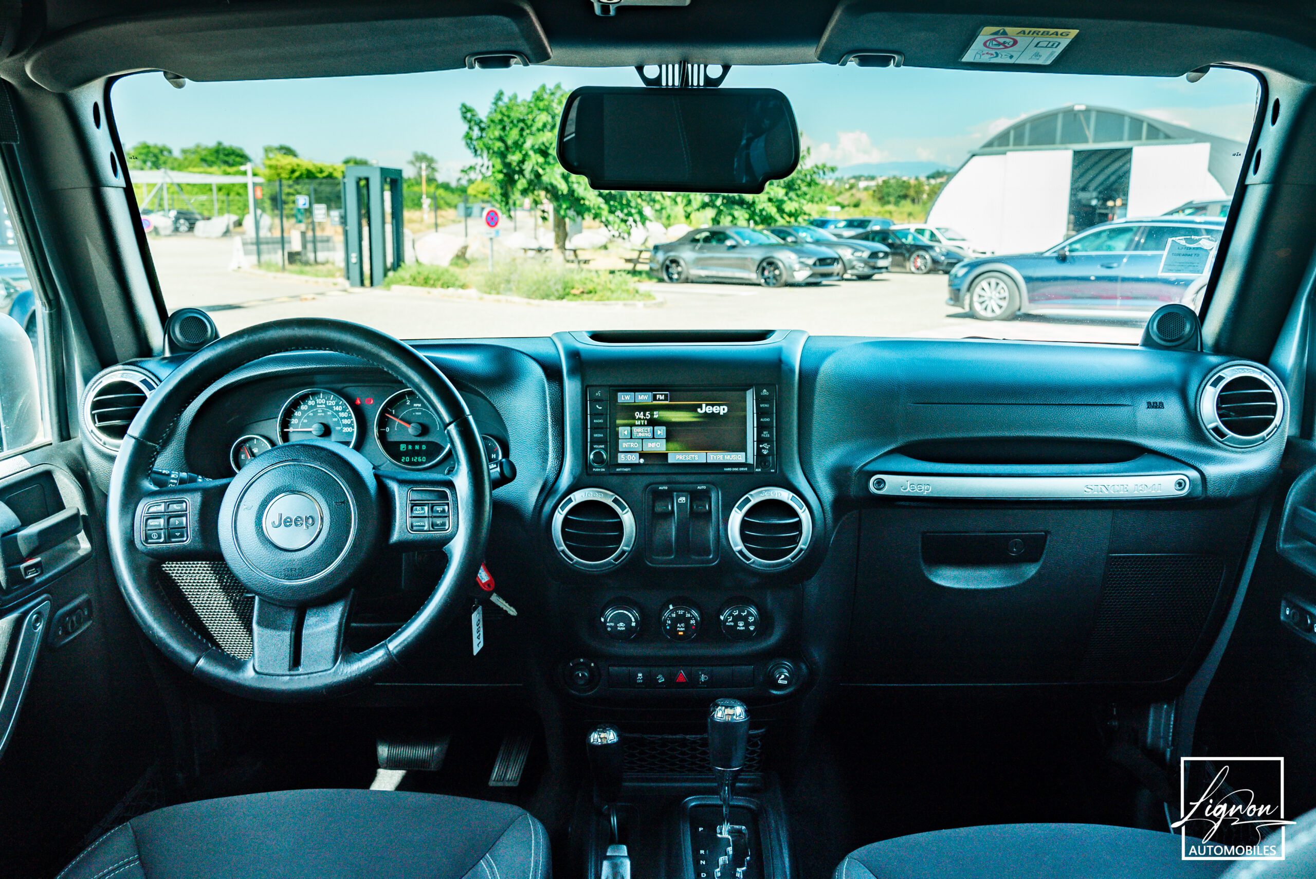Photo Jeep Wrangler 2.8 CRD 200CH Rubicon BVA 3 portes avec bache et hard top