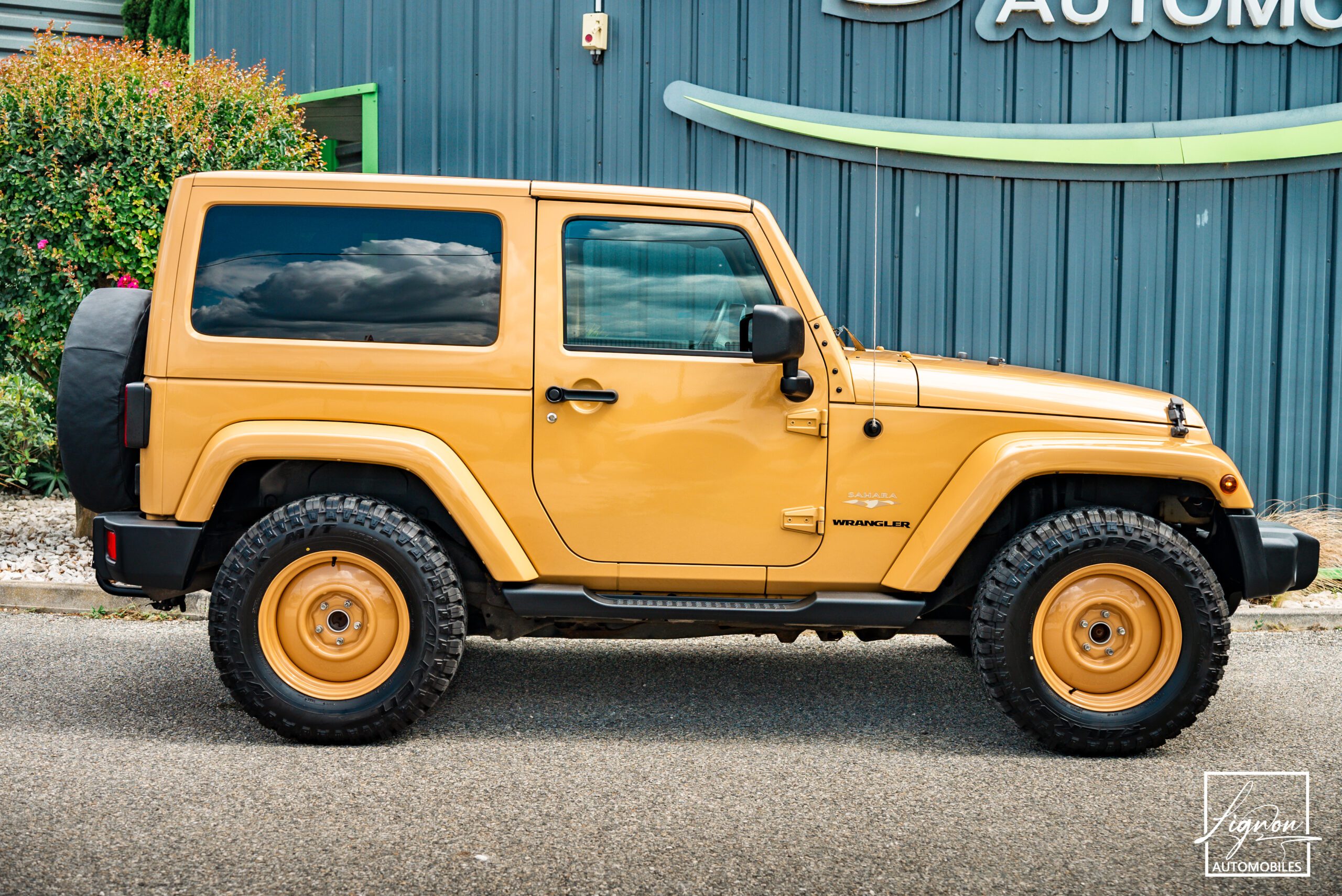Photo Jeep Wrangler 2.8 CRD 200CH Sahara BVA 3 portes