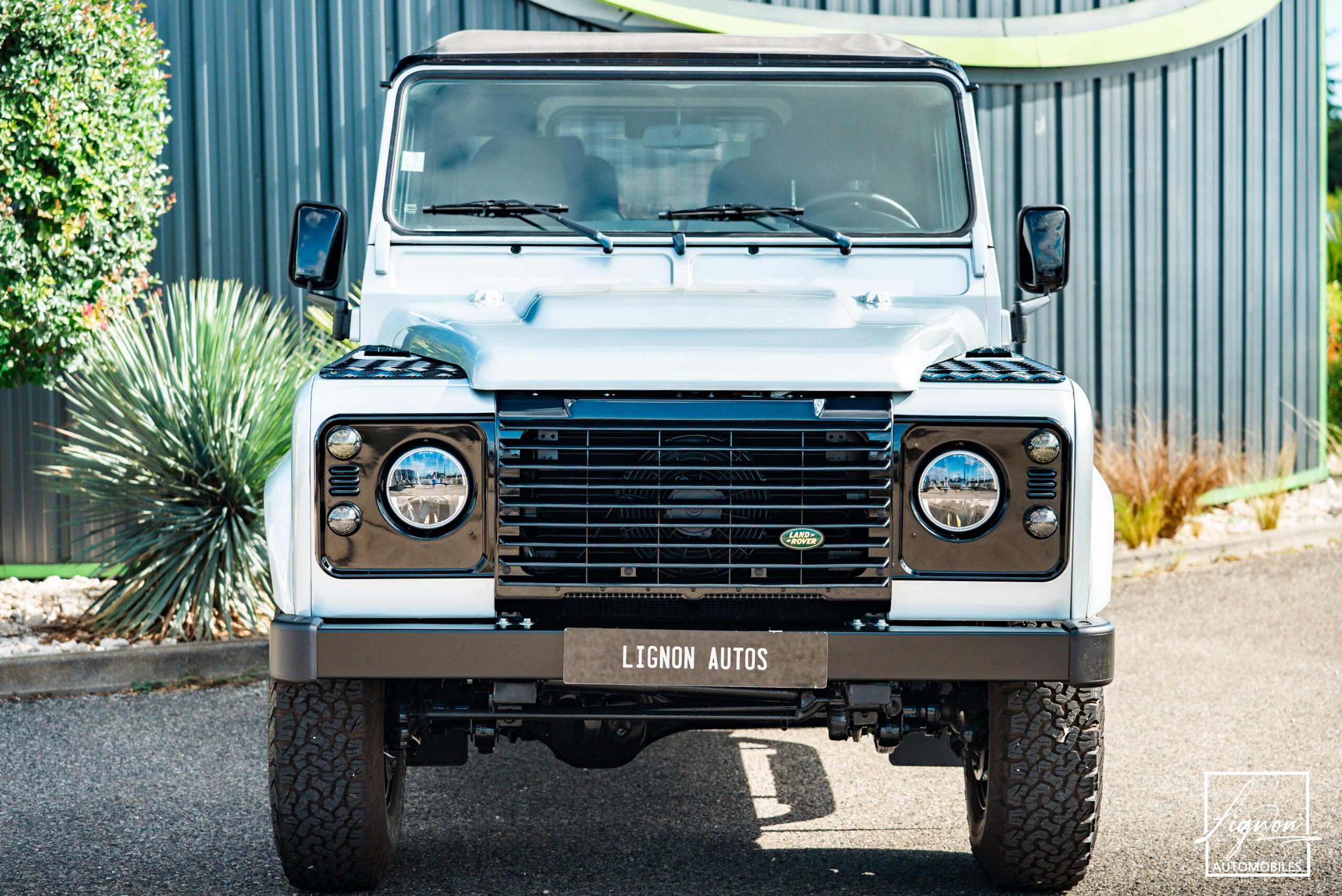 Photo Land Rover Defender 90 2.4 td4 SW 4 places