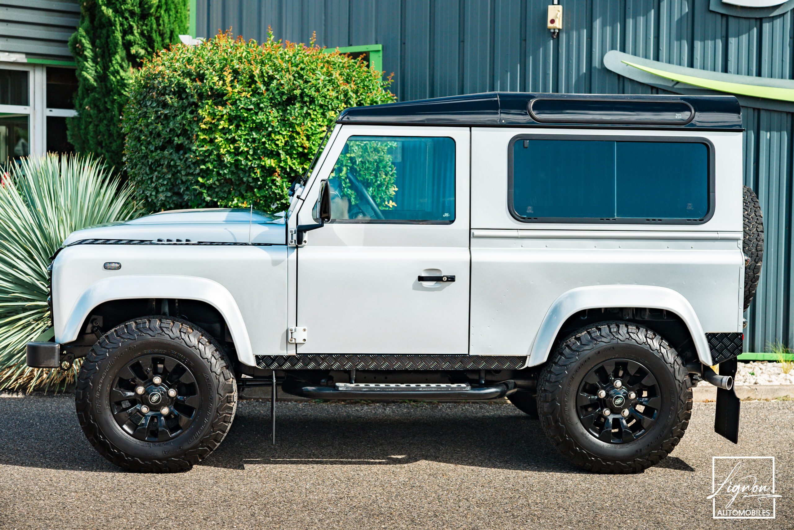 Photo Land Rover Defender 90 2.4 td4 SW 4 places