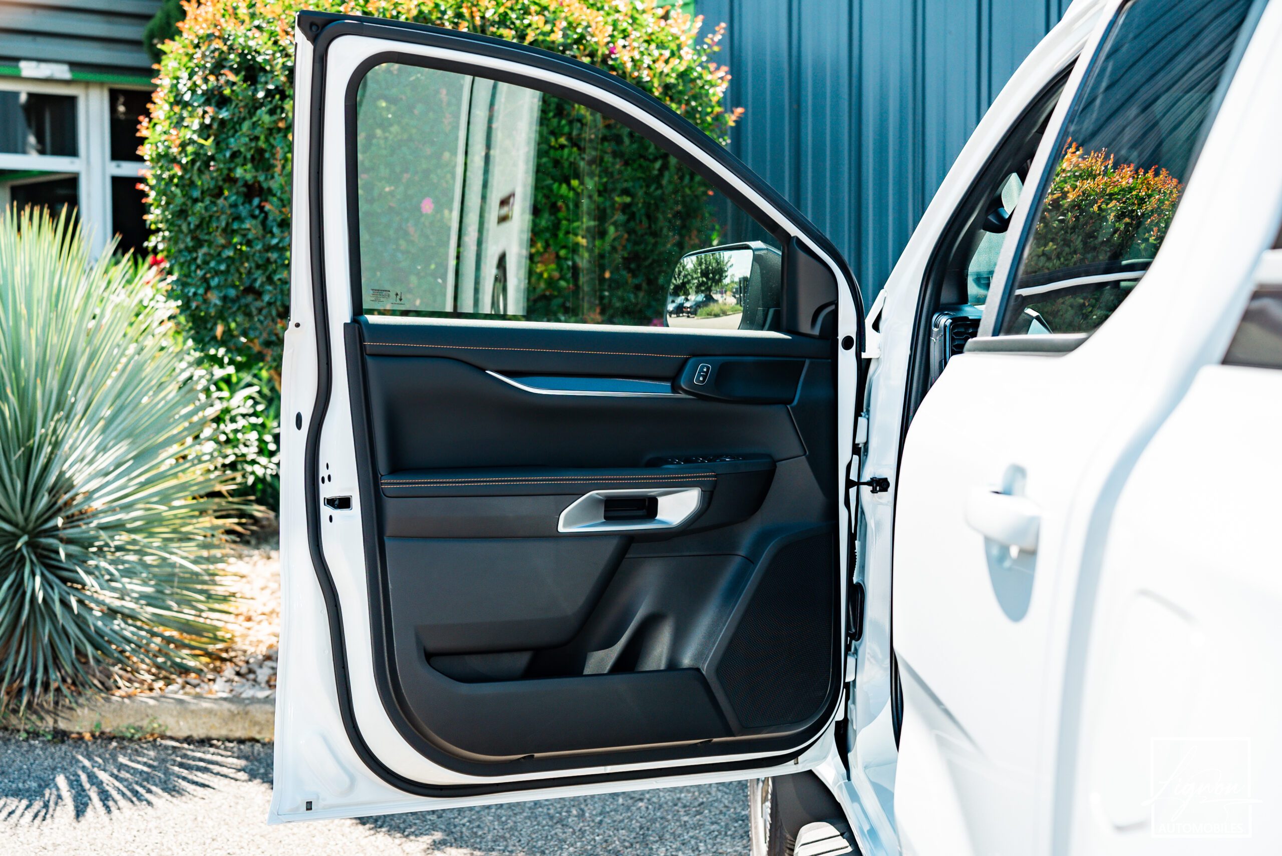 Photo Ford Ranger 2.3 PHEV 281 WILDTRAK - Pas de Malus - Tva Récuperable - Garantie 5 ans