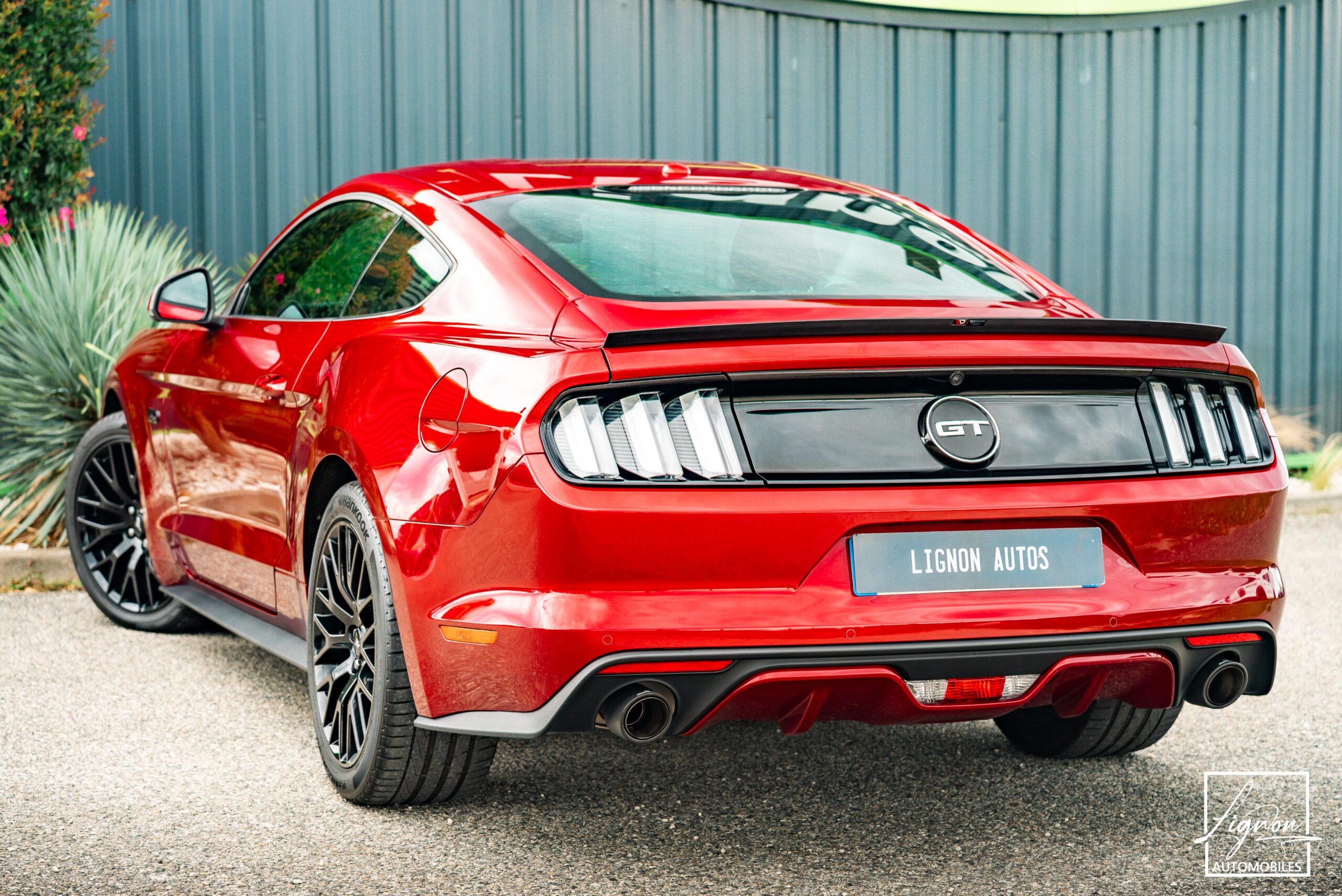 Photo Ford Mustang Fastback 5.0 v8 GT 421 ch BVM6 - Échapp. REMUS à clapets