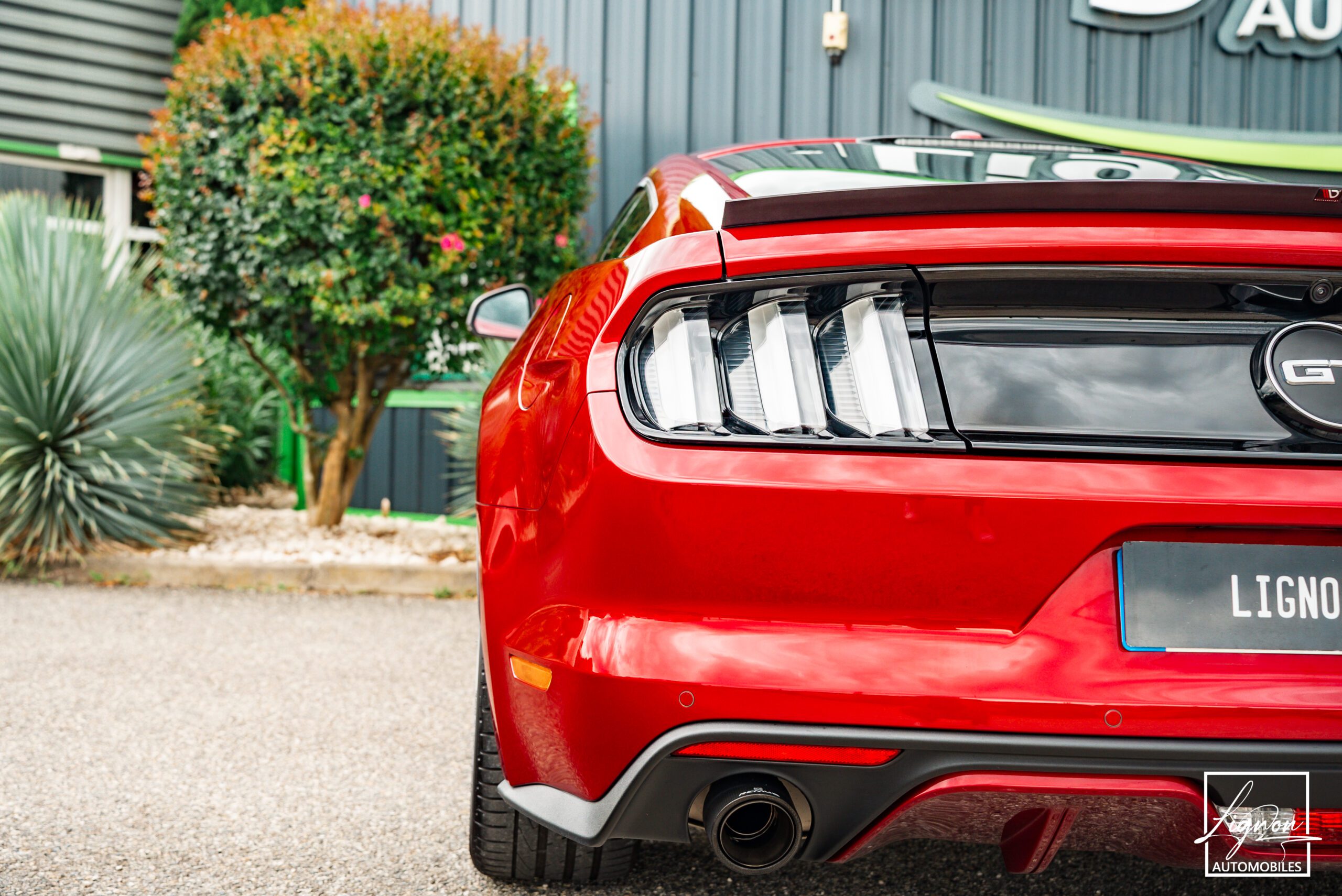 Photo Ford Mustang Fastback 5.0 v8 GT 421 ch BVM6 - Échapp. REMUS à clapets