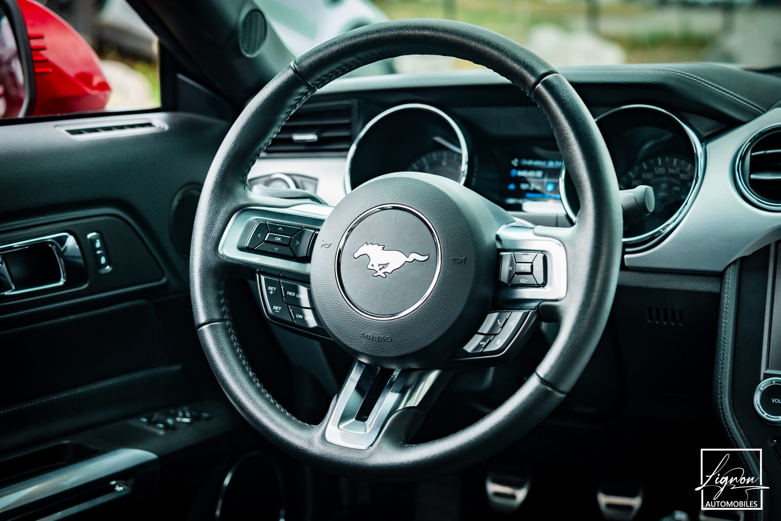 Photo Ford Mustang Fastback 5.0 v8 GT 421 ch BVM6 - Échapp. REMUS à clapets