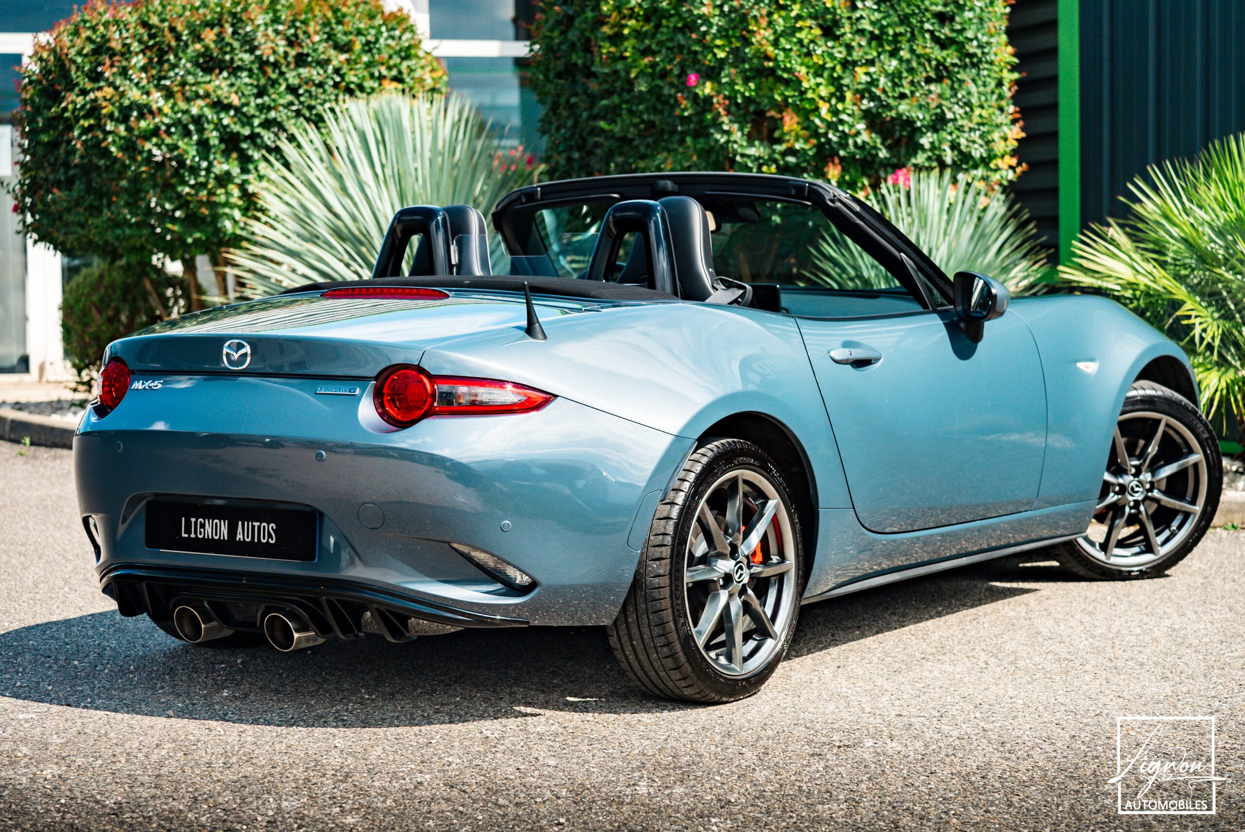 Photo MAZDA MX-5 Roadster Skyaktiv 2.0l 184ch Selection avec pack sport - Échappements Sport à valves