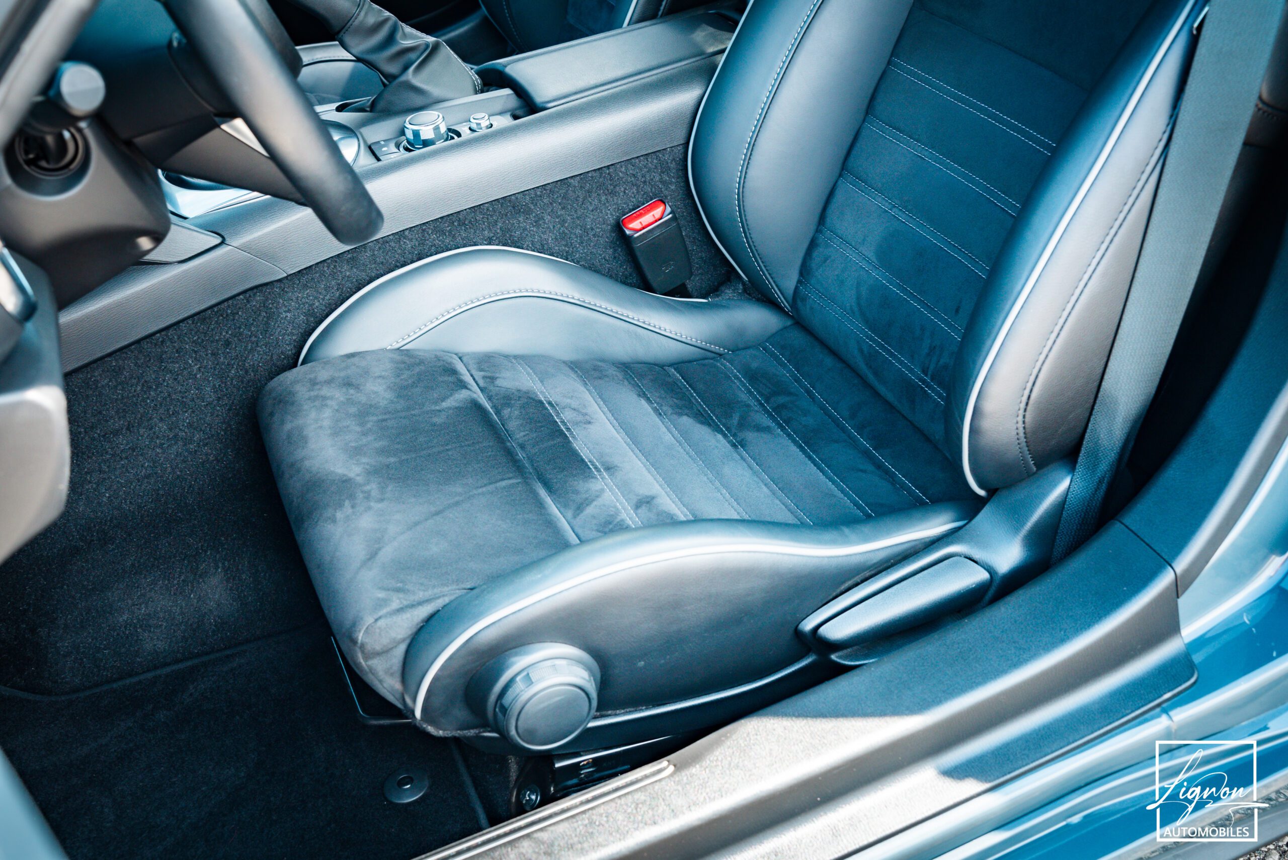Photo MAZDA MX-5 Roadster Skyaktiv 2.0l 184ch Selection avec pack sport - Échappements Sport à valves