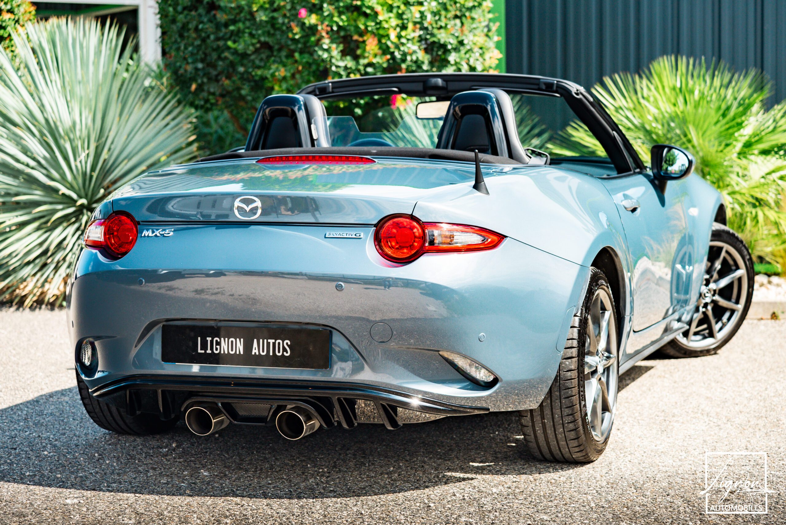Photo MAZDA MX-5 Roadster Skyaktiv 2.0l 184ch Selection avec pack sport - Échappements Sport à valves