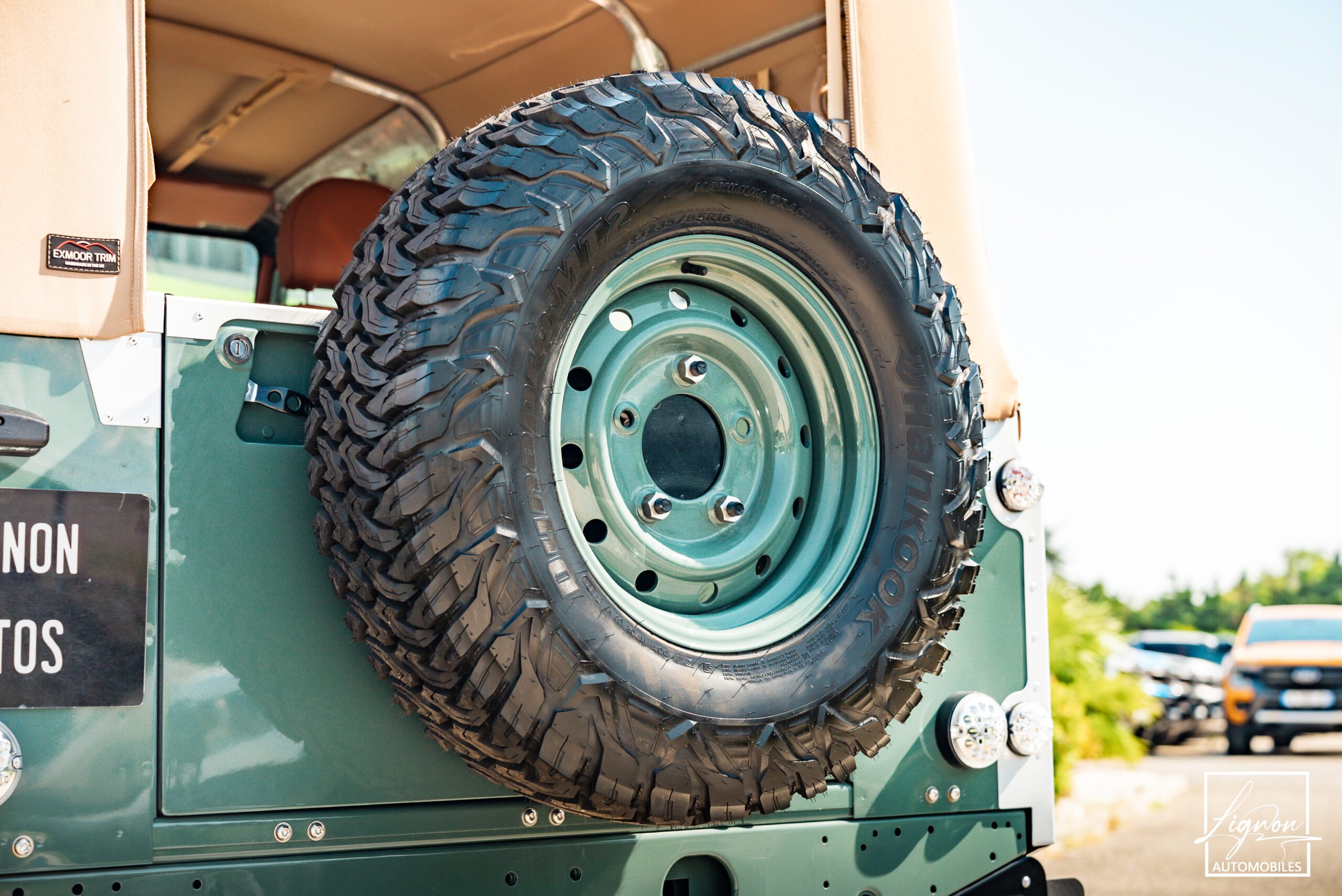 Photo Land Rover Defender 90 td4 2.2 Soft Top "Keswick Green"