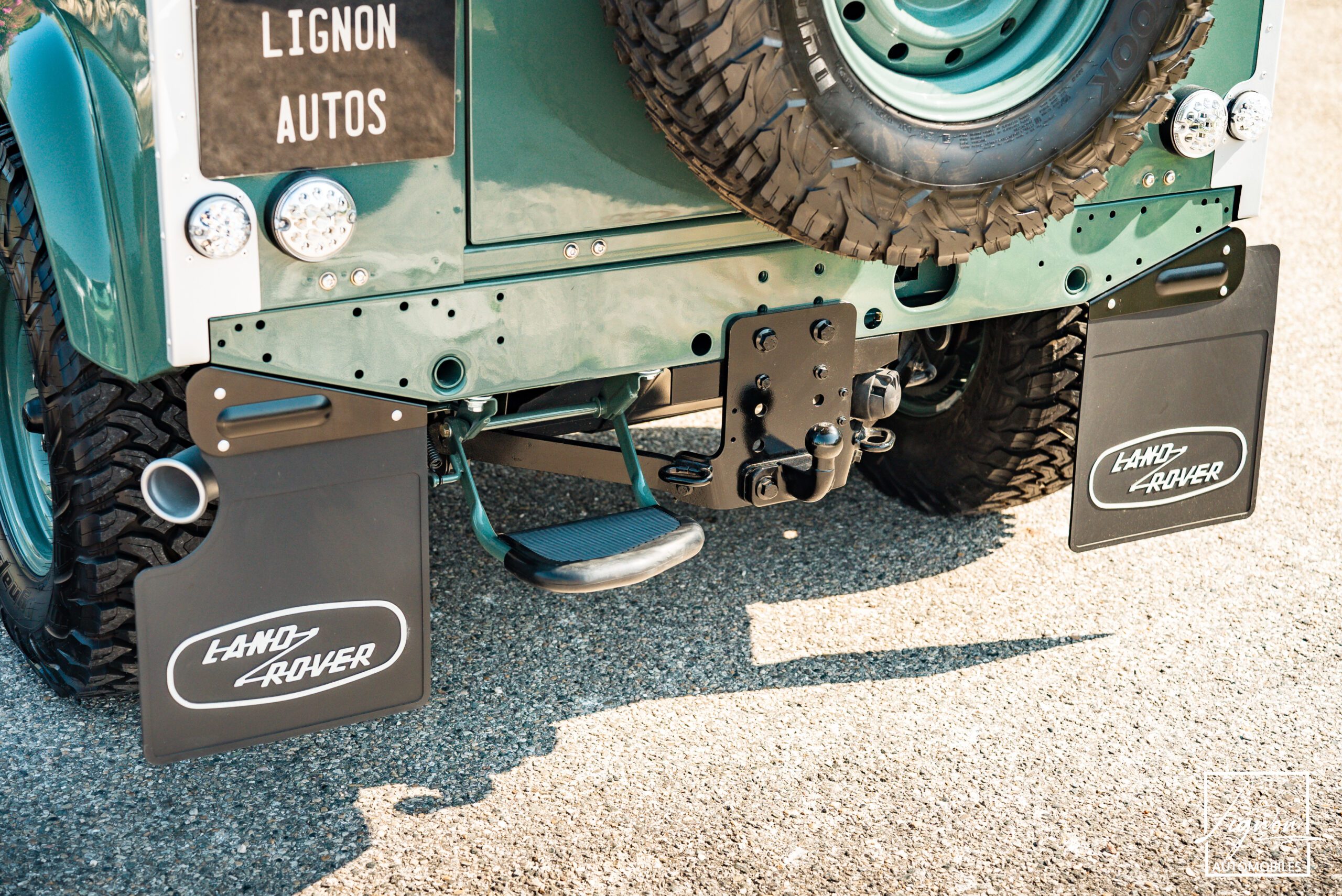 Photo Land Rover Defender 90 td4 2.2 Soft Top "Keswick Green"