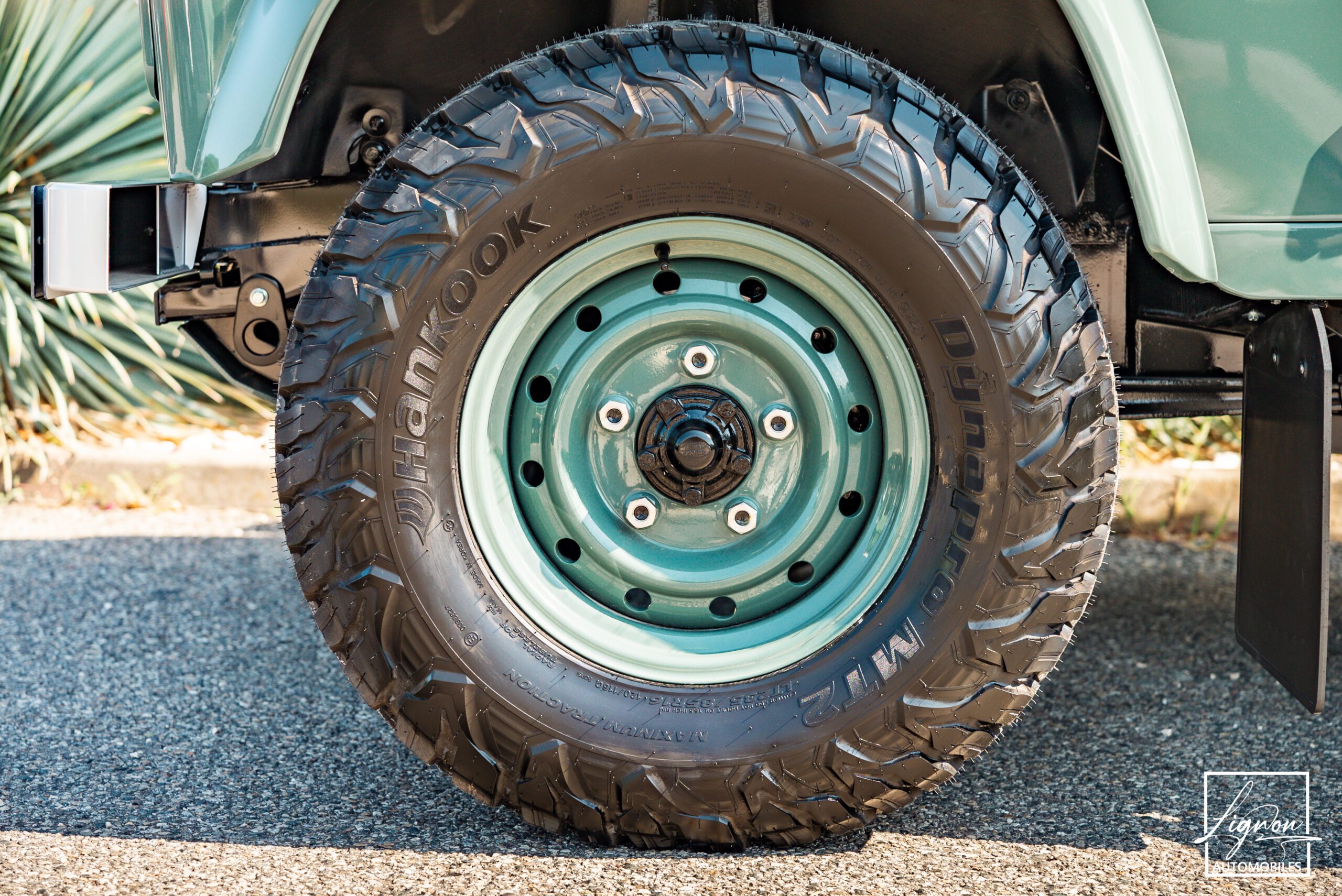 Photo Land Rover Defender 90 td4 2.2 Soft Top "Keswick Green"
