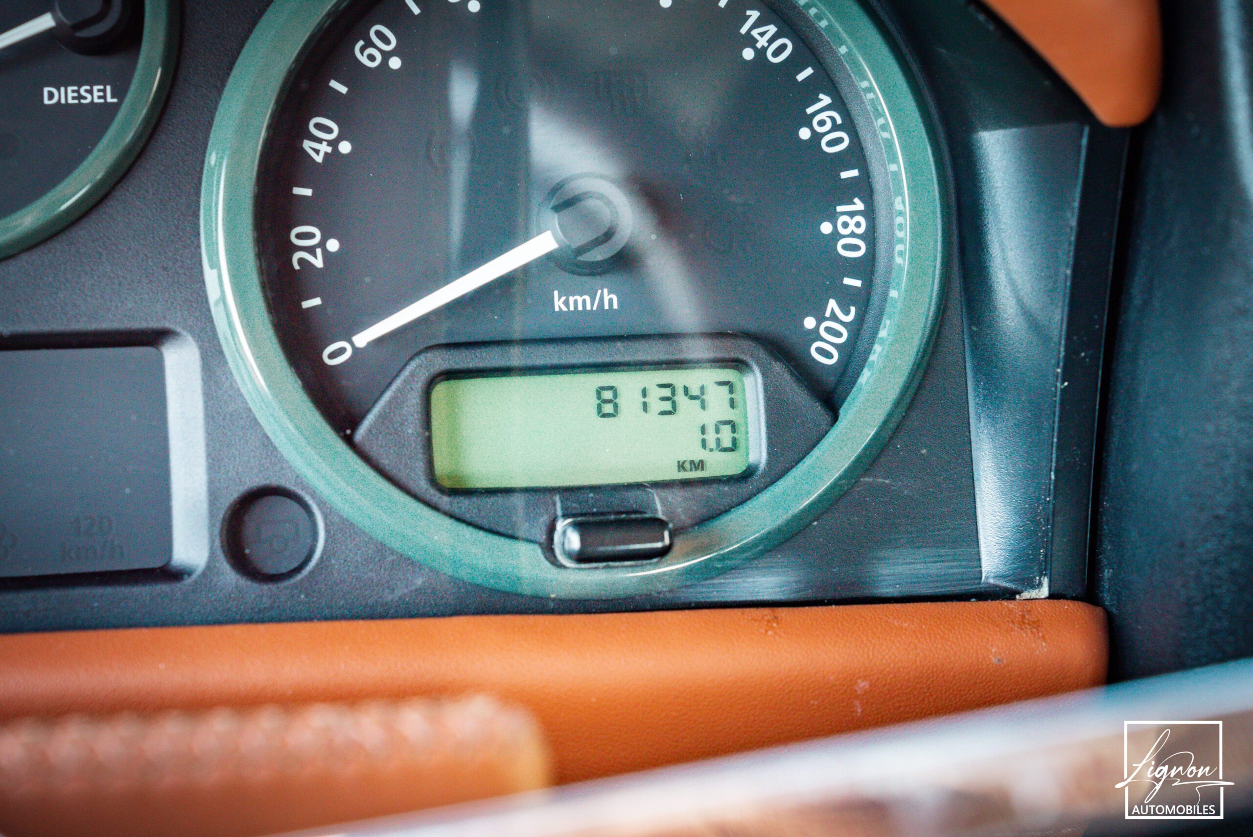 Photo Land Rover Defender 90 td4 2.2 Soft Top "Keswick Green"