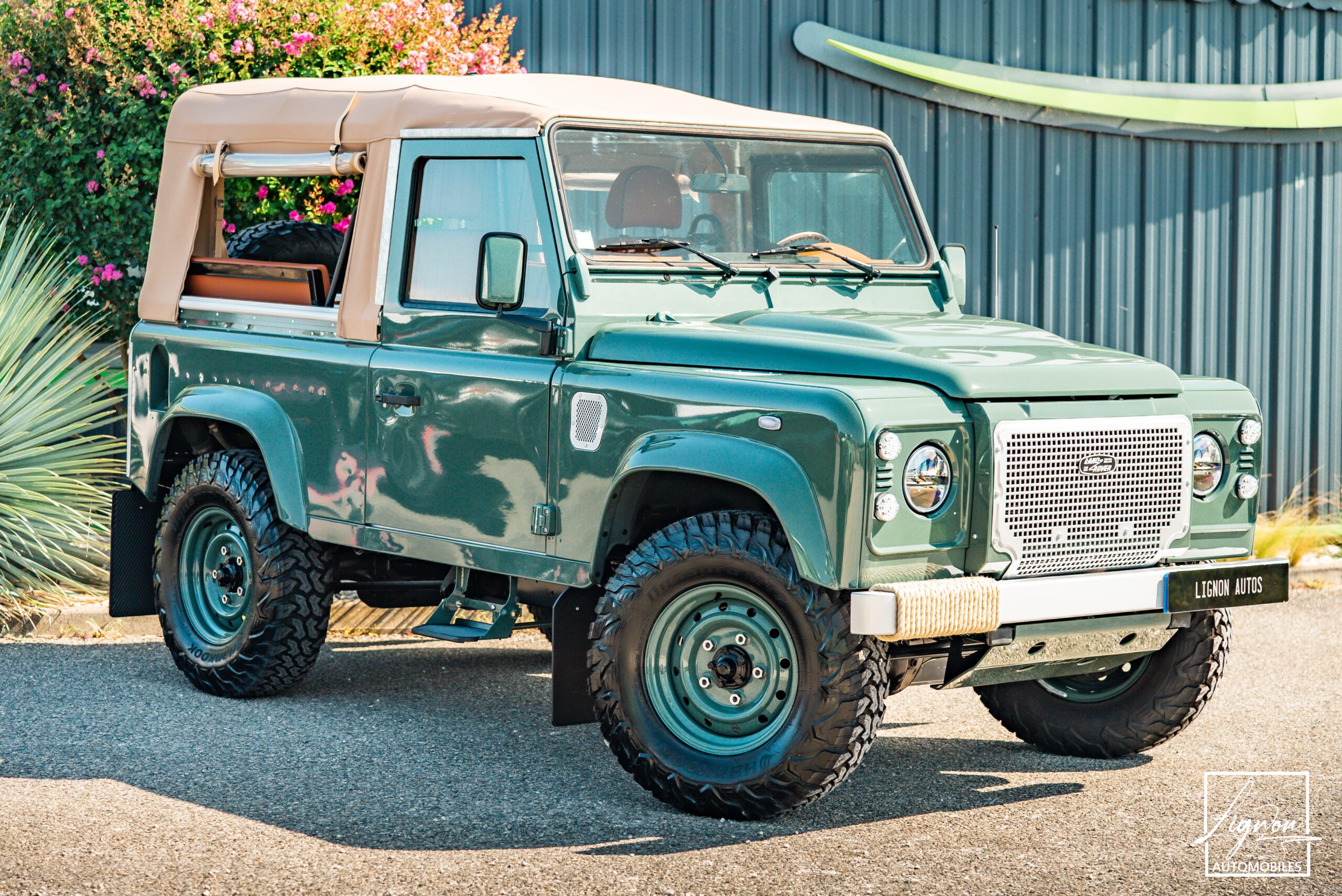 Land Rover Defender 90 td4 2.2 Soft Top "Keswick Green"