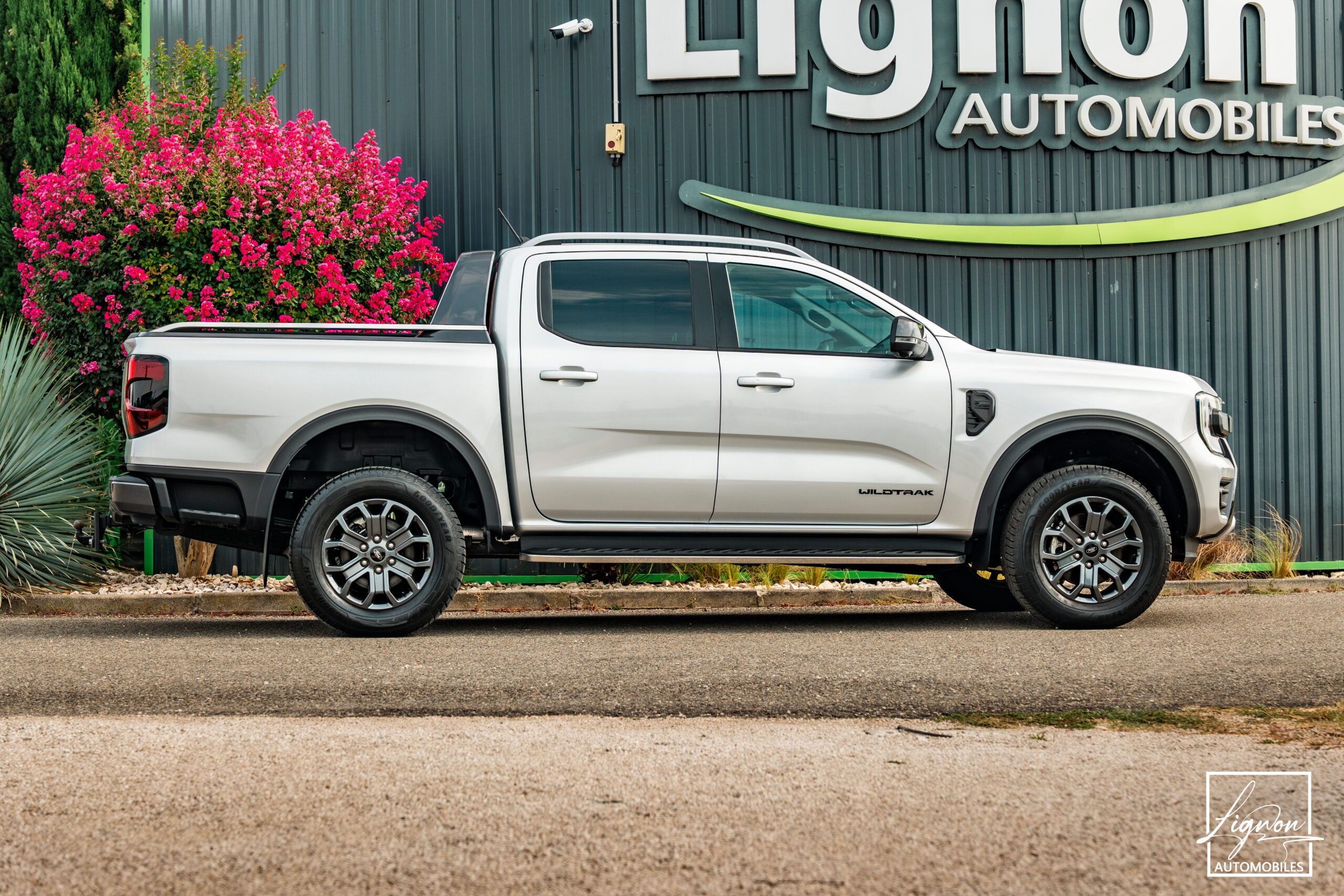 Photo Ford Ranger Wildtrak Double Cabine 2.0 ECOBLUE 205 CH - TVA RECUPERABLE