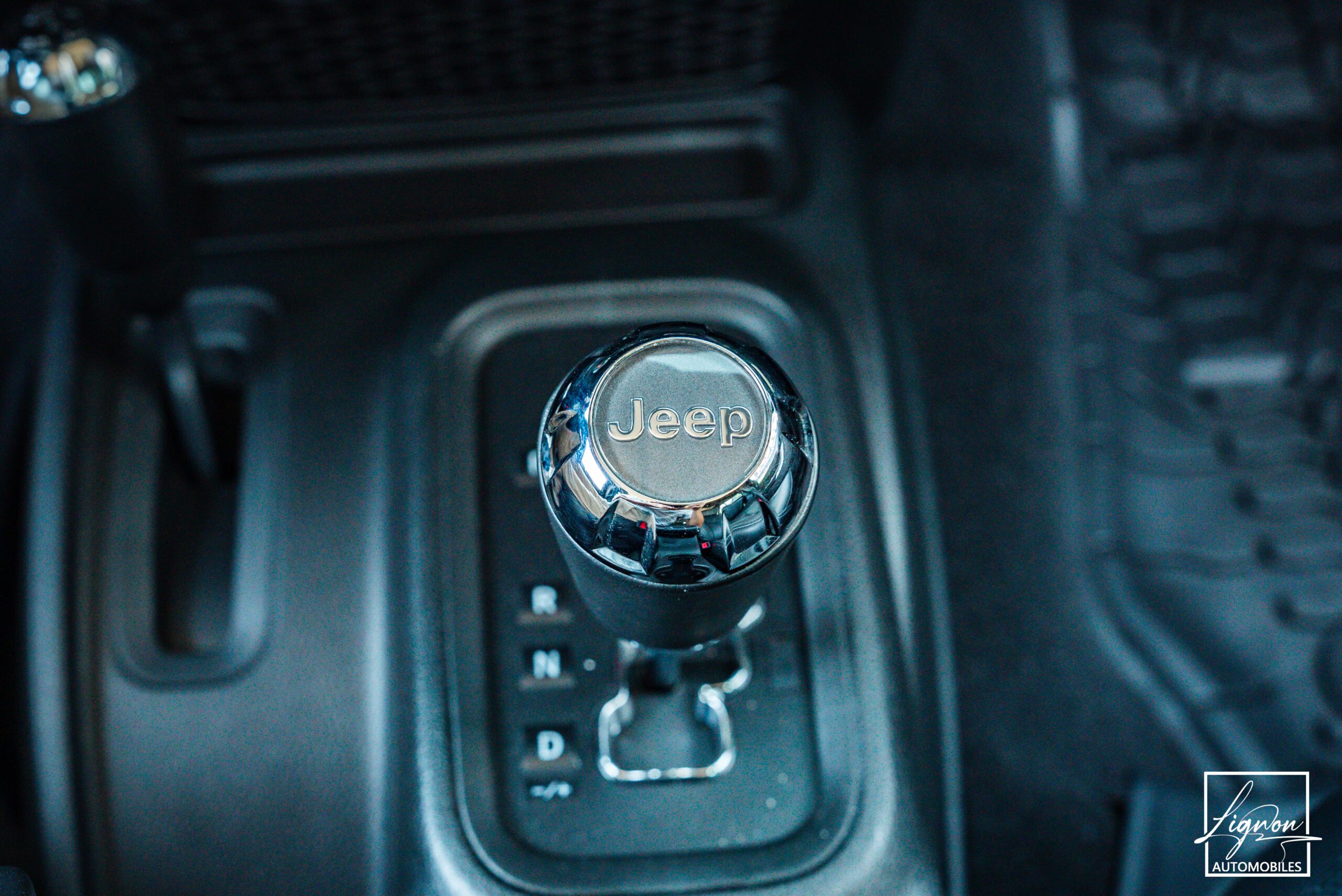 Photo Jeep Wrangler Unlimited 3,6l V6 284CV Pentastar Série Limitée "JK Édition" N°958/1250 BVA