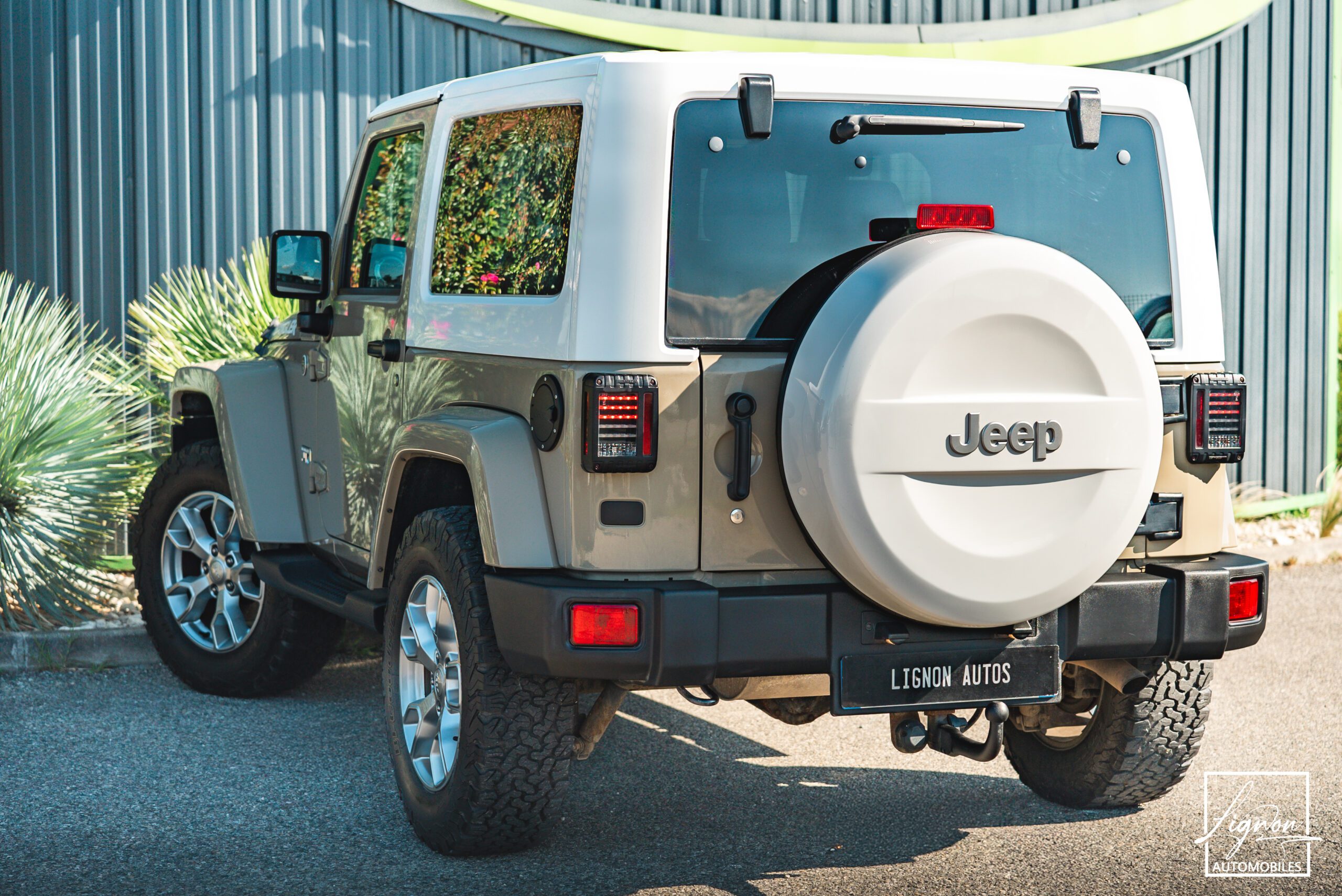 Photo Jeep Wrangler 2.8 CRD 200CH Série Limitée "JK Édition" N°48/1250 BVA 3 portes