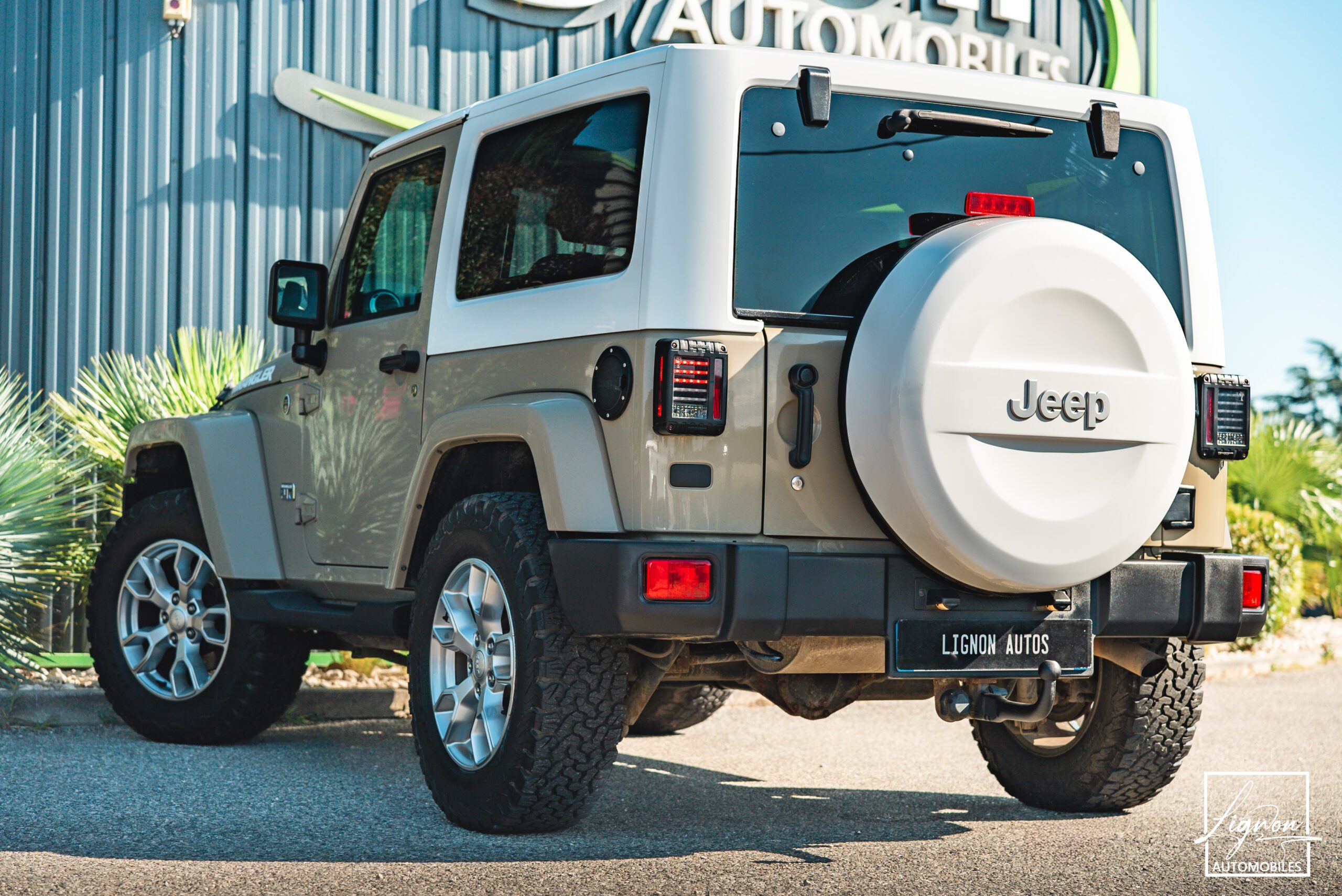 Photo Jeep Wrangler 2.8 CRD 200CH Série Limitée "JK Édition" N°48/1250 BVA 3 portes
