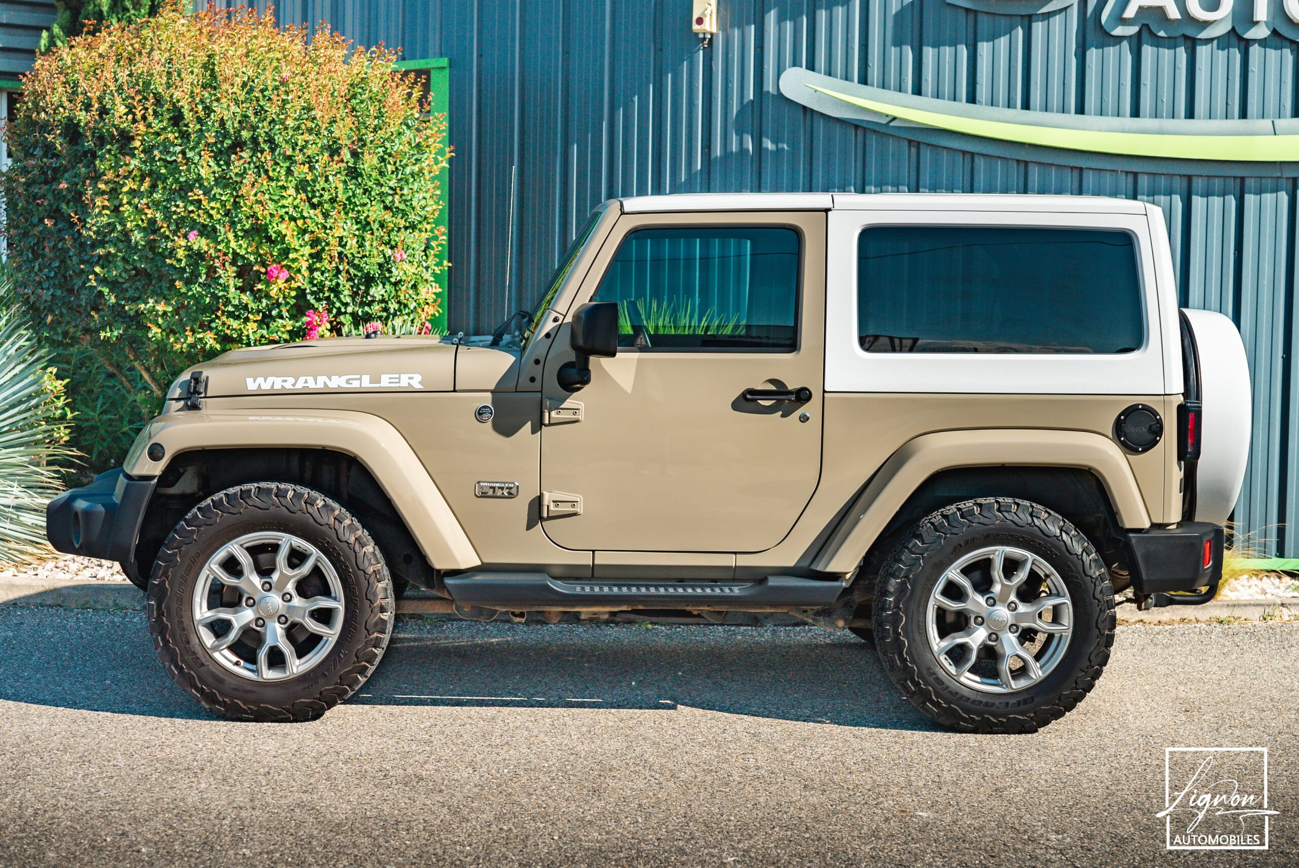 Photo Jeep Wrangler 2.8 CRD 200CH Série Limitée "JK Édition" N°48/1250 BVA 3 portes