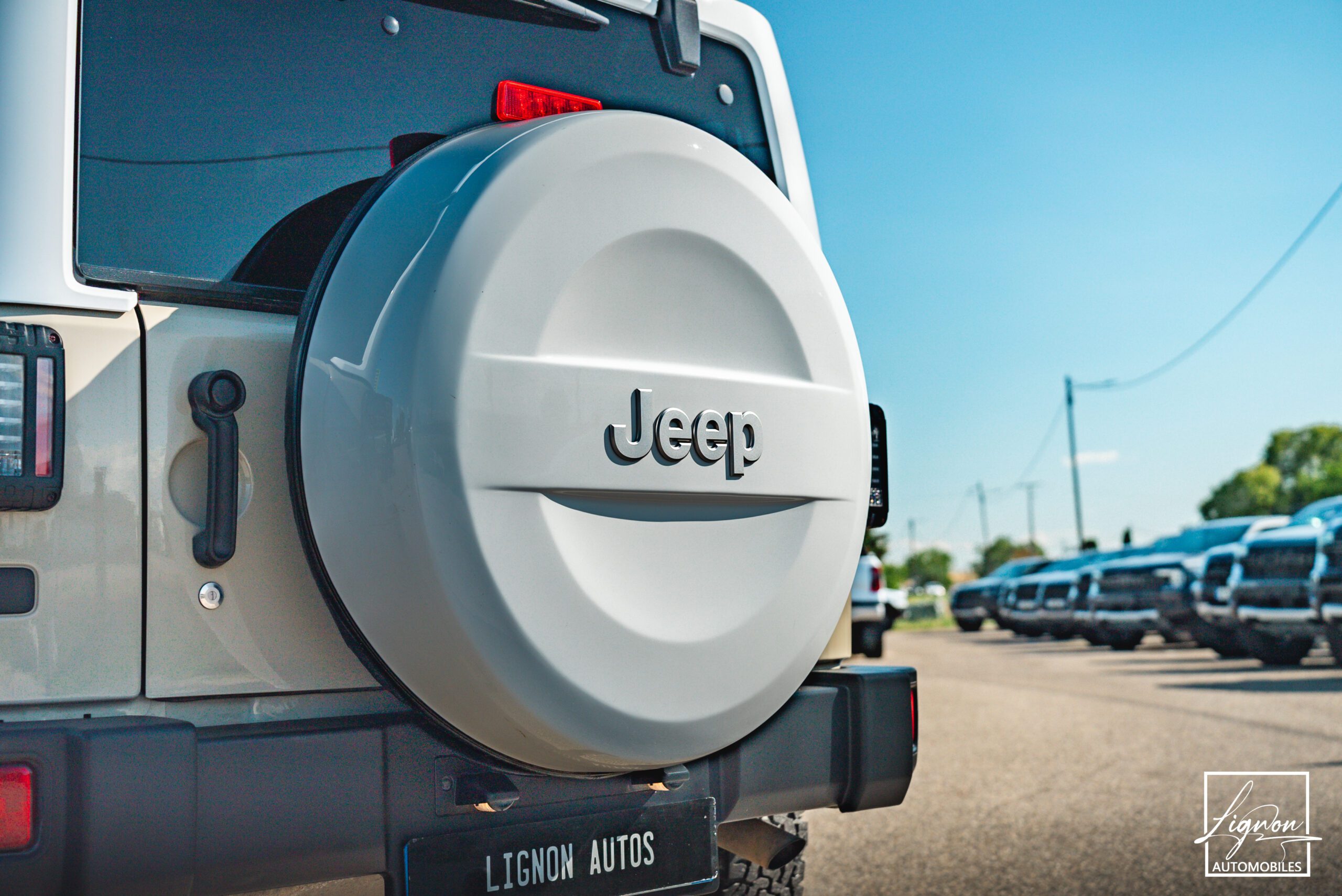 Photo Jeep Wrangler 2.8 CRD 200CH Série Limitée "JK Édition" N°48/1250 BVA 3 portes