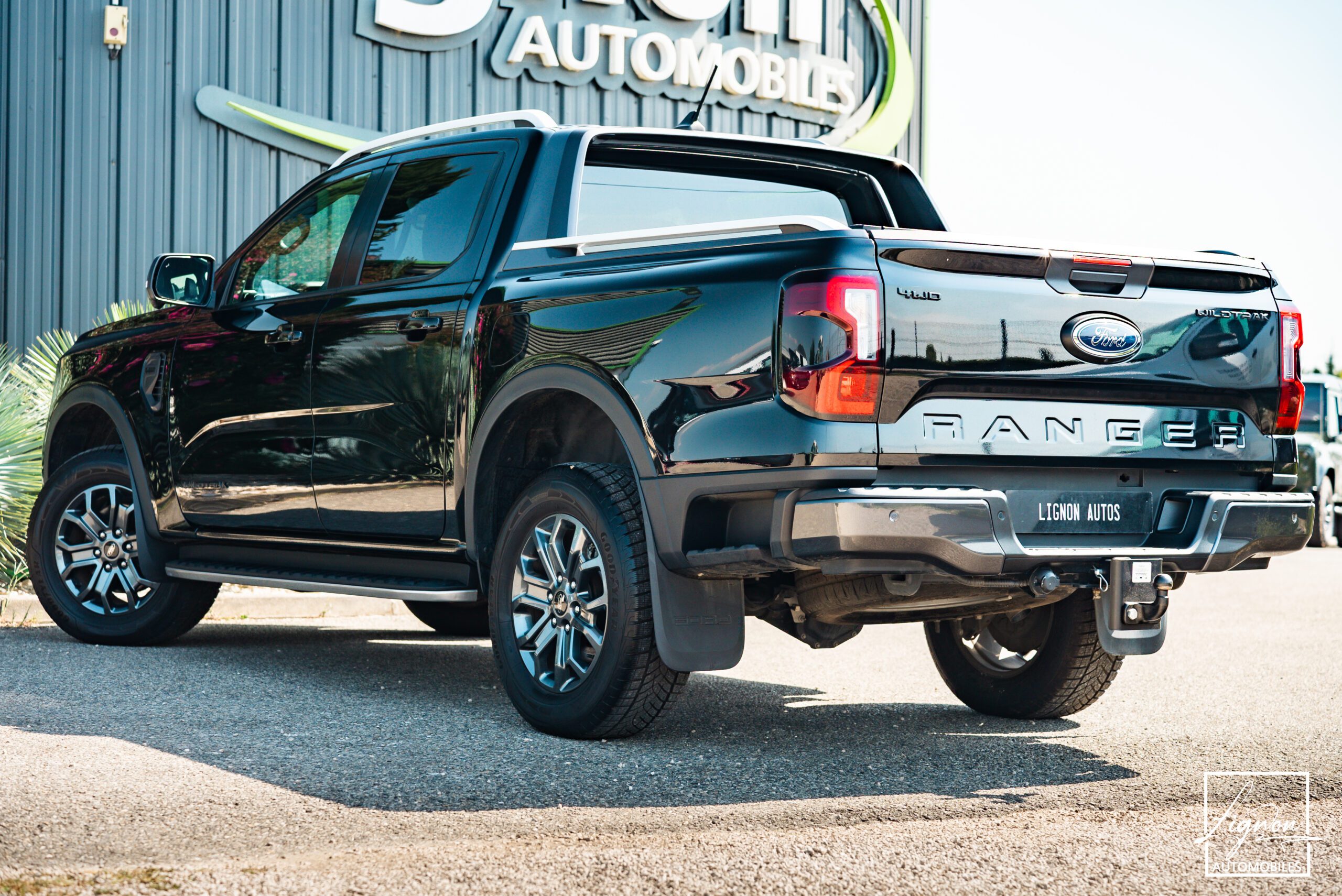 Photo Ford Ranger Wildtrak Double Cabine 2.0 ECOBLUE 205 CH - TVA RECUPERABLE